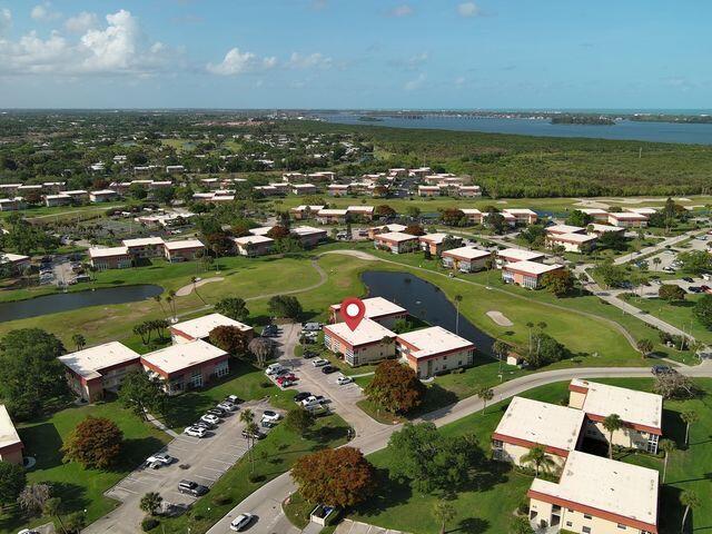 66 Woodland Drive 204