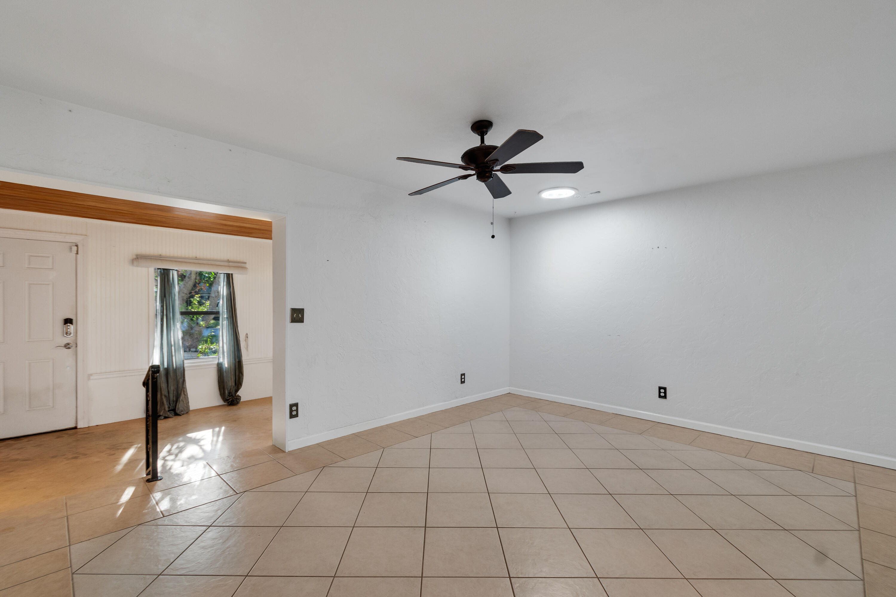 1545 Highland Avenue