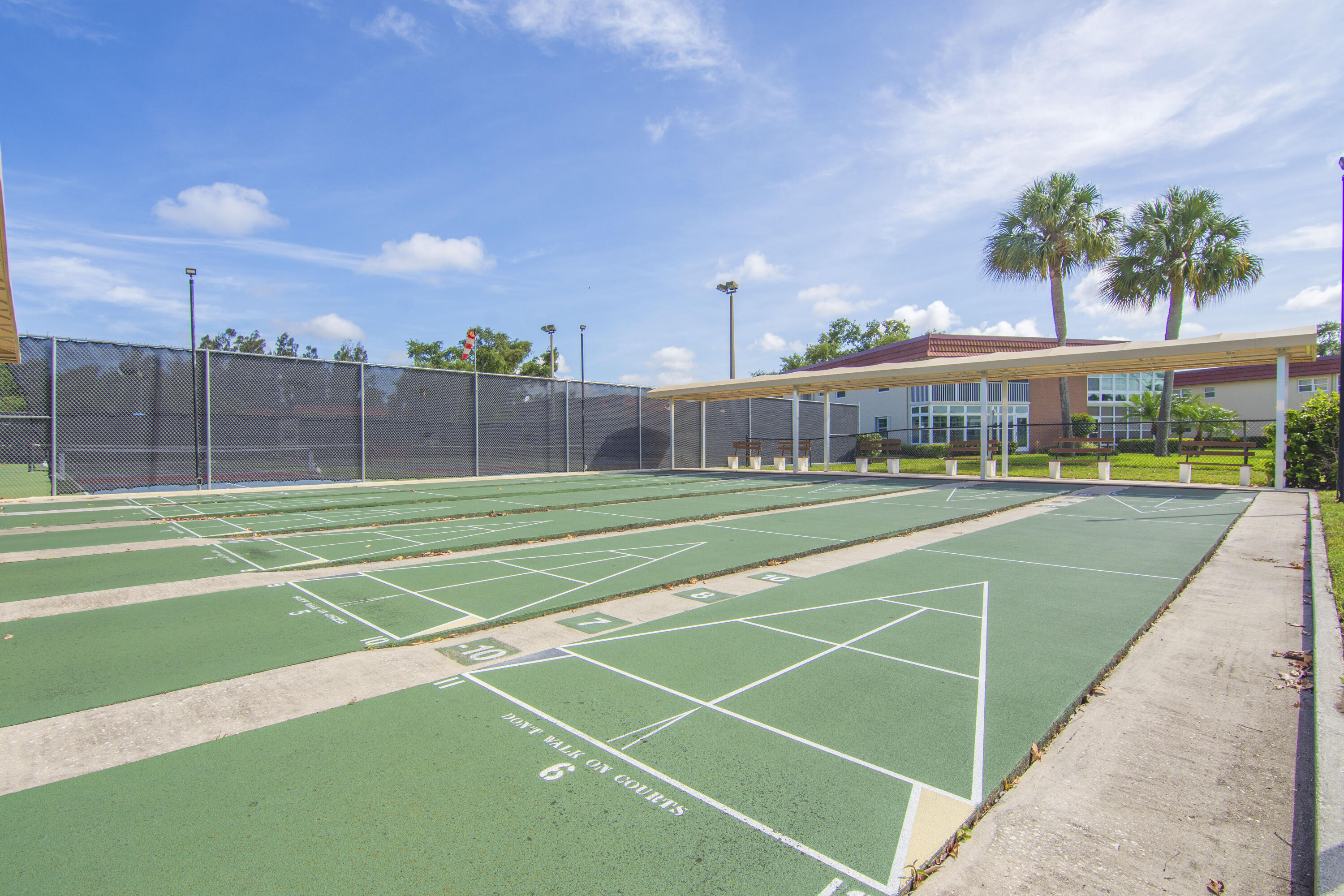 16 Vista Palm Lane 106