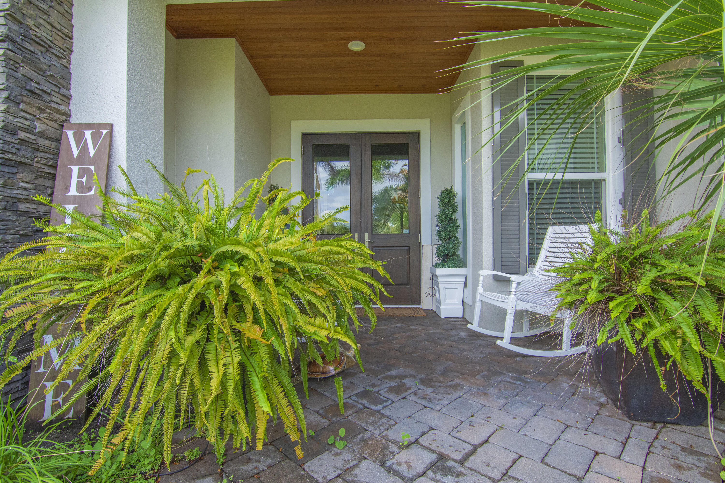 5963 SEQUOIA Circle