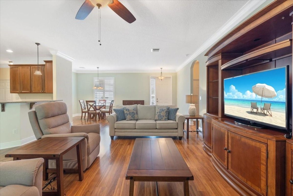 654 Gossamer Wing Way