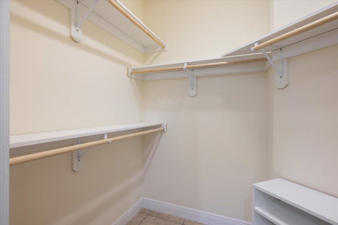 654 Gossamer Wing Way