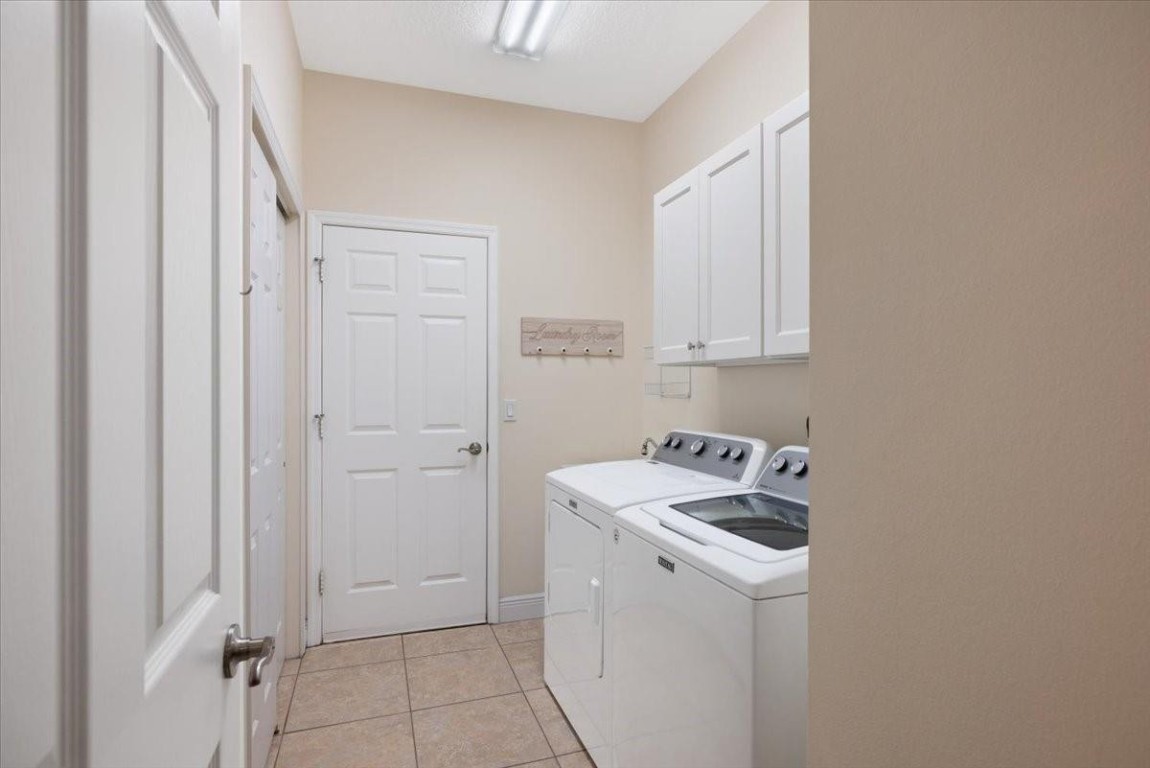 654 Gossamer Wing Way