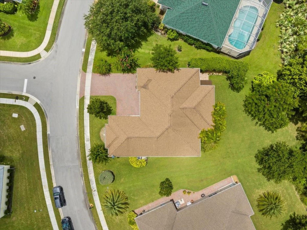 654 Gossamer Wing Way