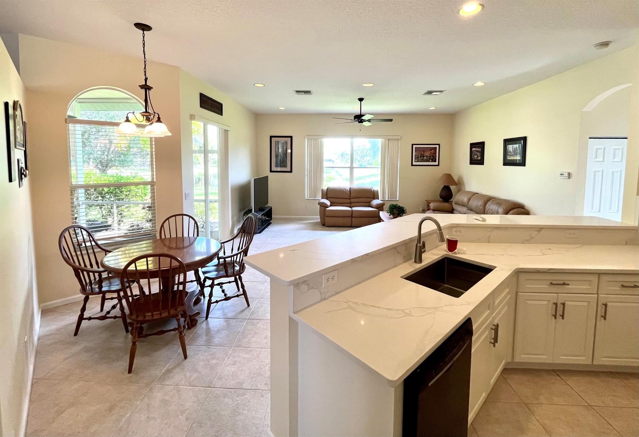 412 N Key Lime Square SW