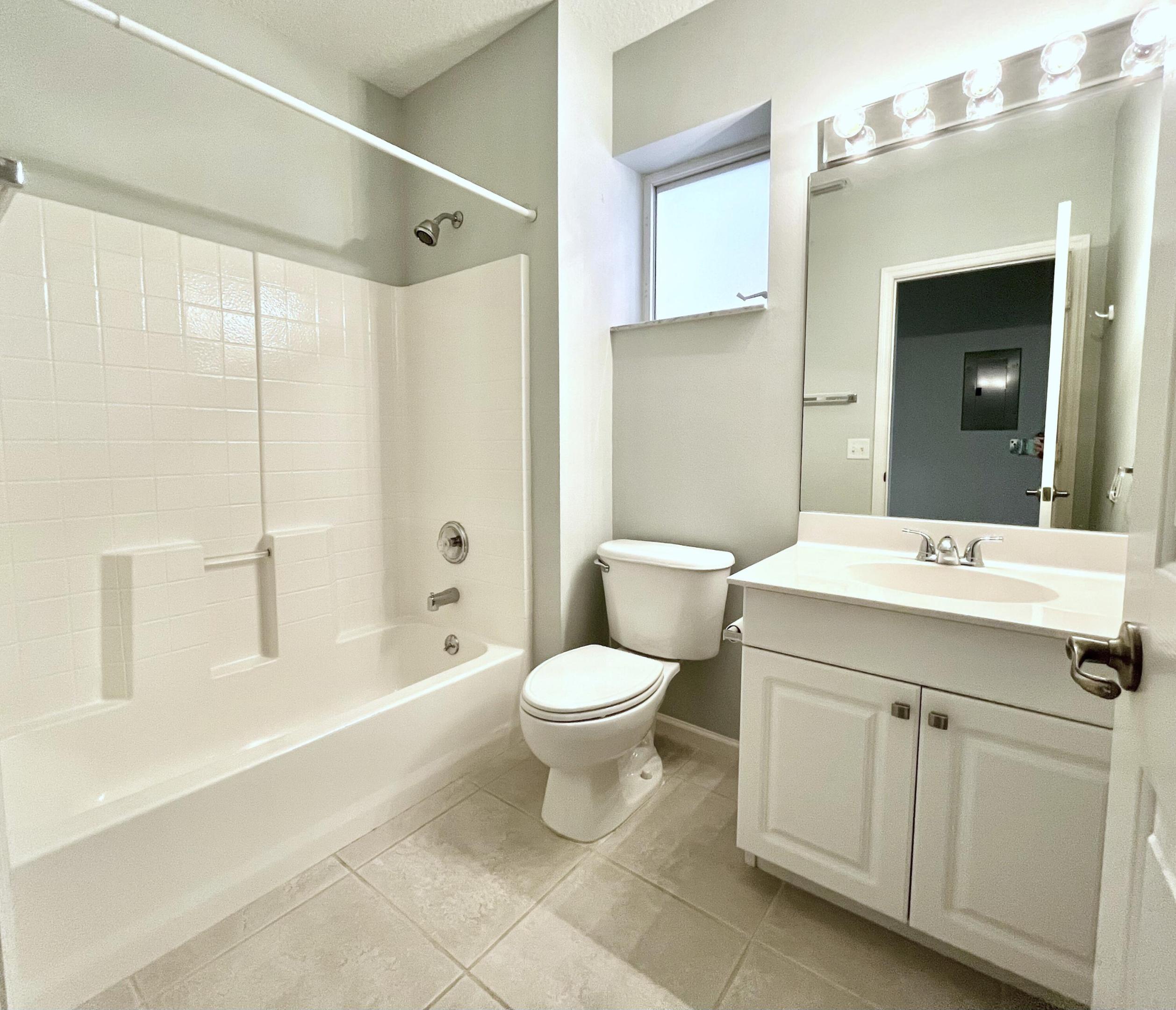 255 Grand Royale Circle 202