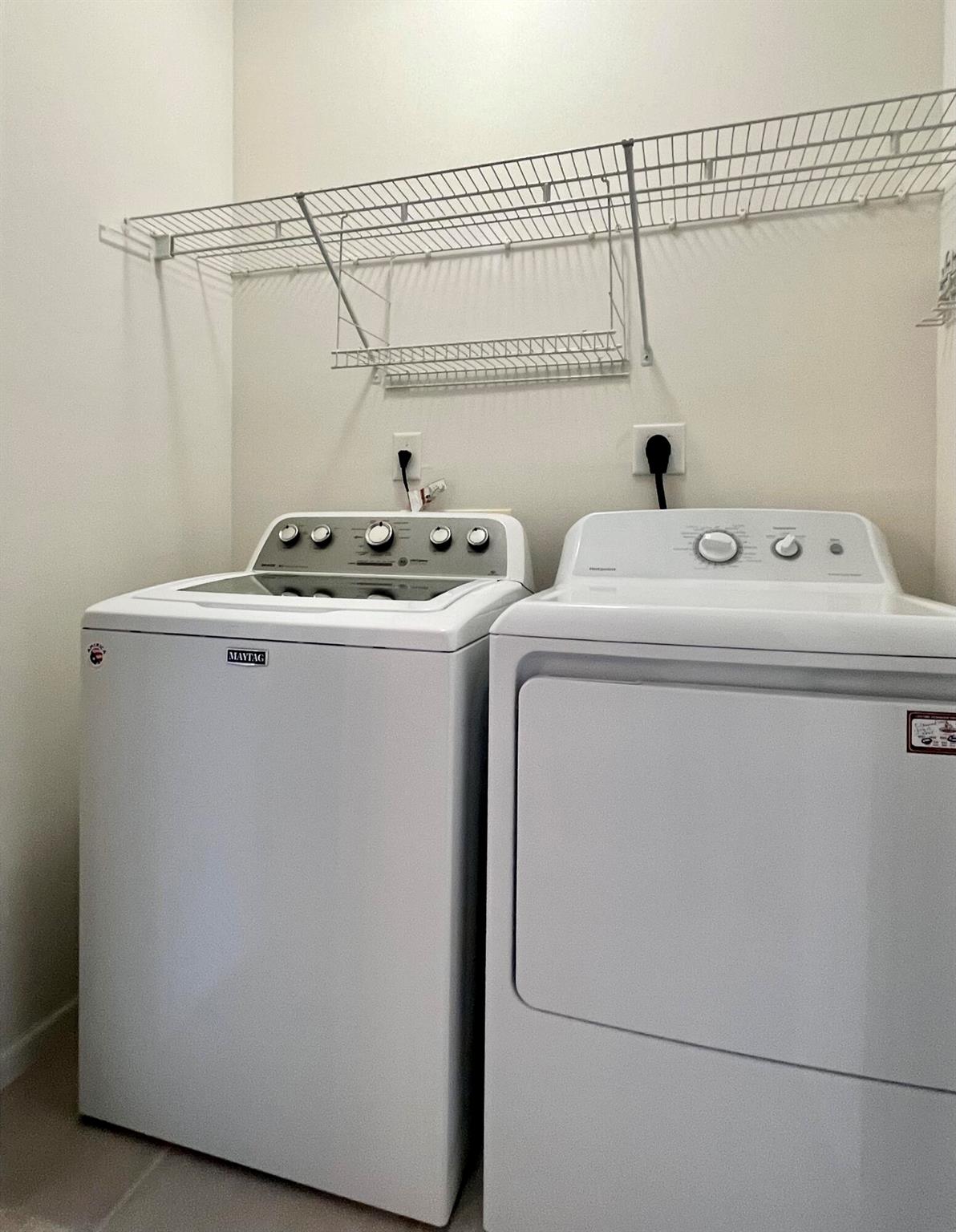 255 Grand Royale Circle 202