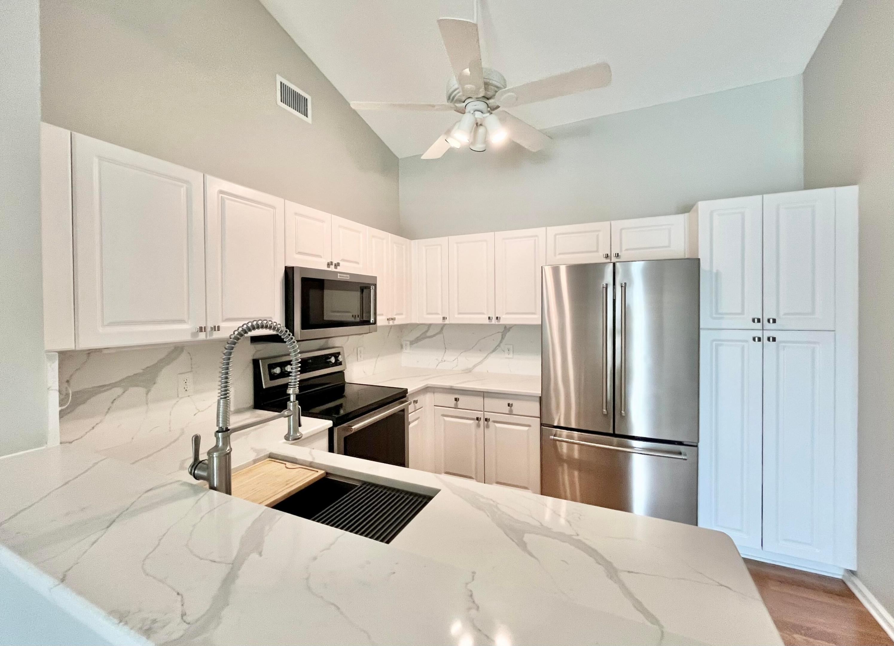 255 Grand Royale Circle 202