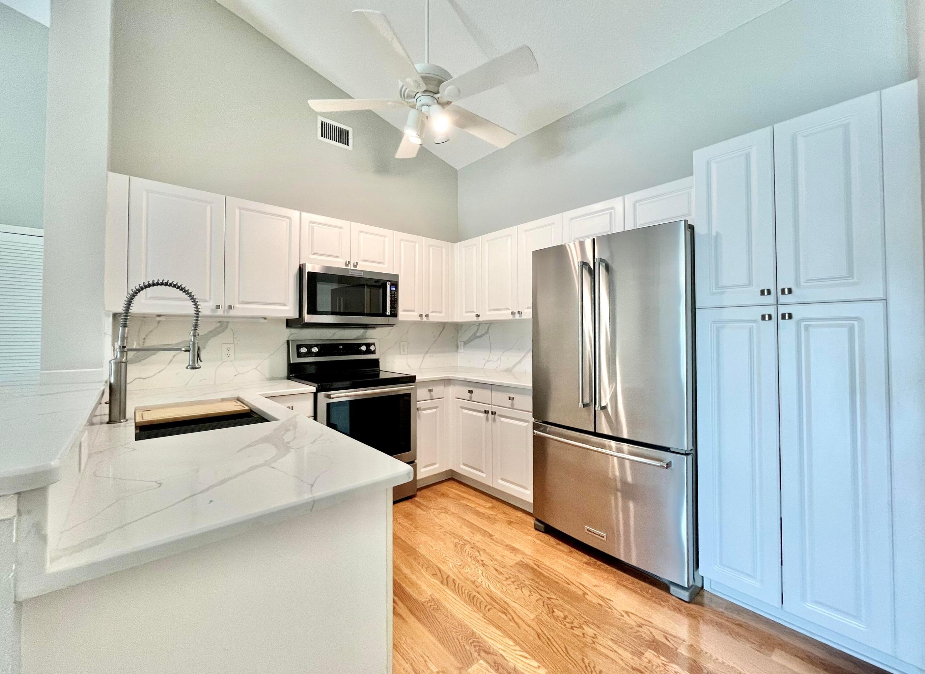 255 Grand Royale Circle 202