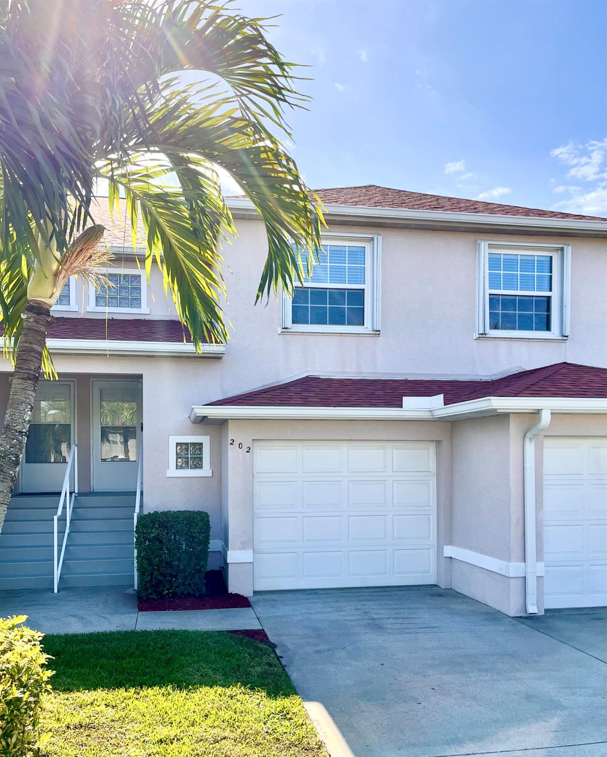 255 Grand Royale Circle 202