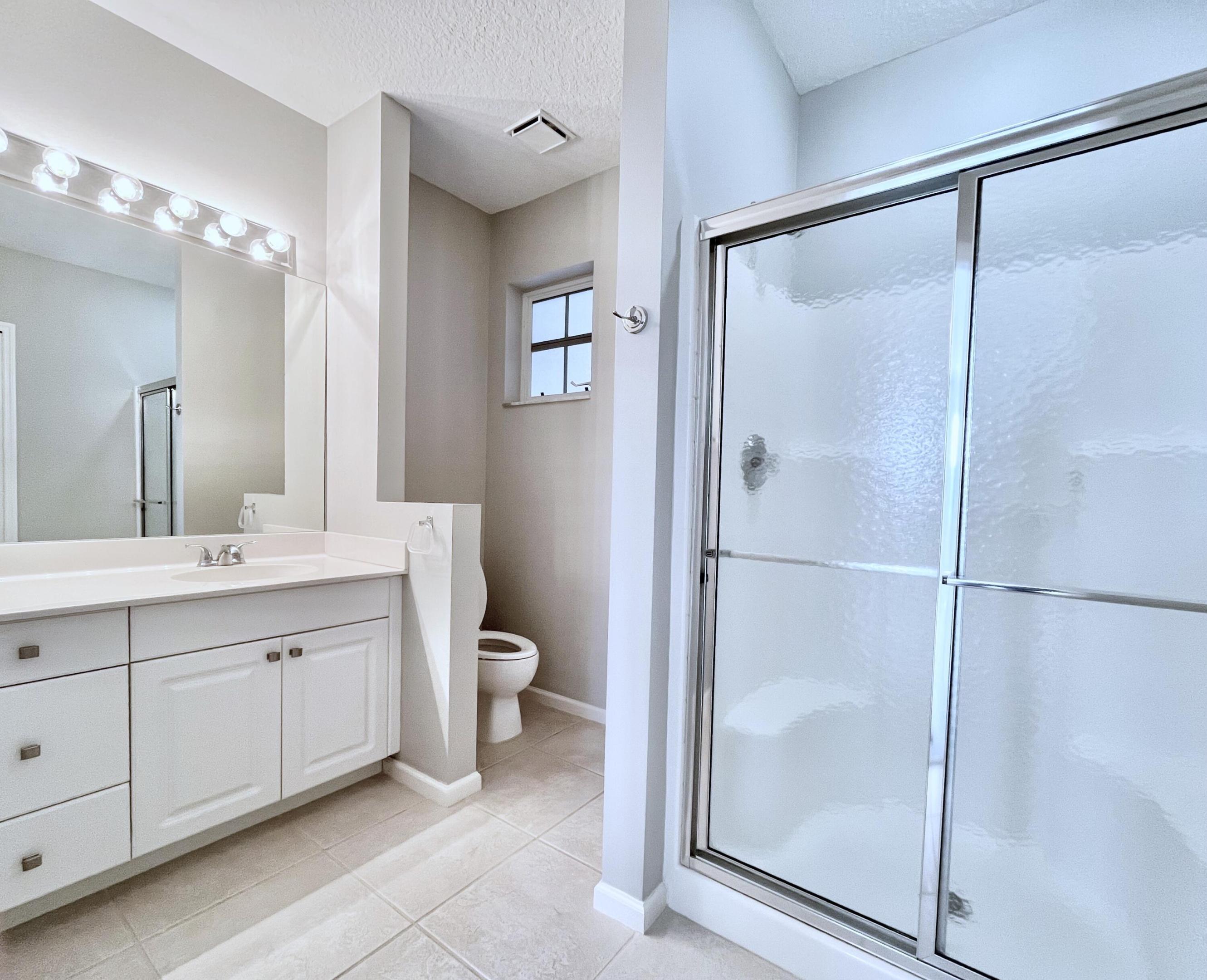 255 Grand Royale Circle 202