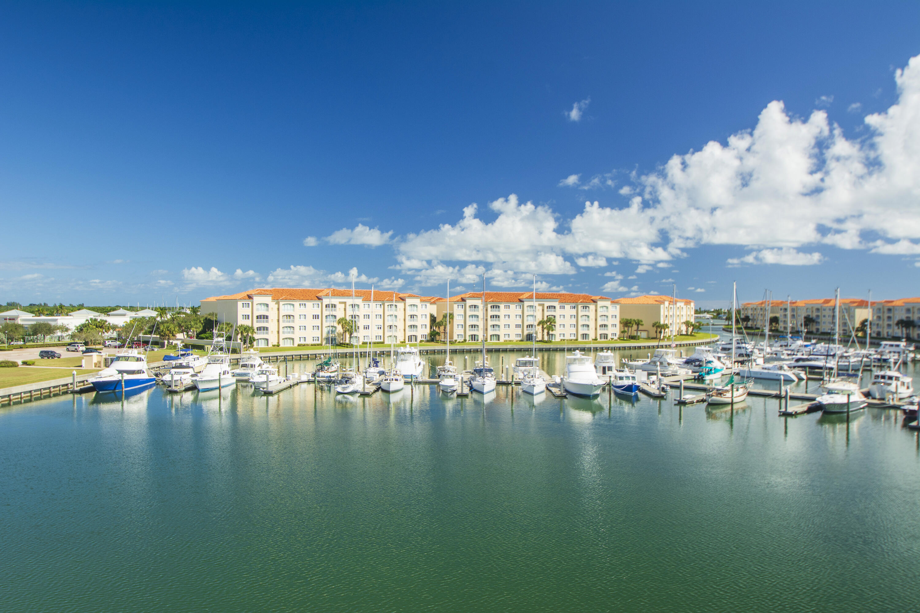 12 Harbour Isles Dr Ph1