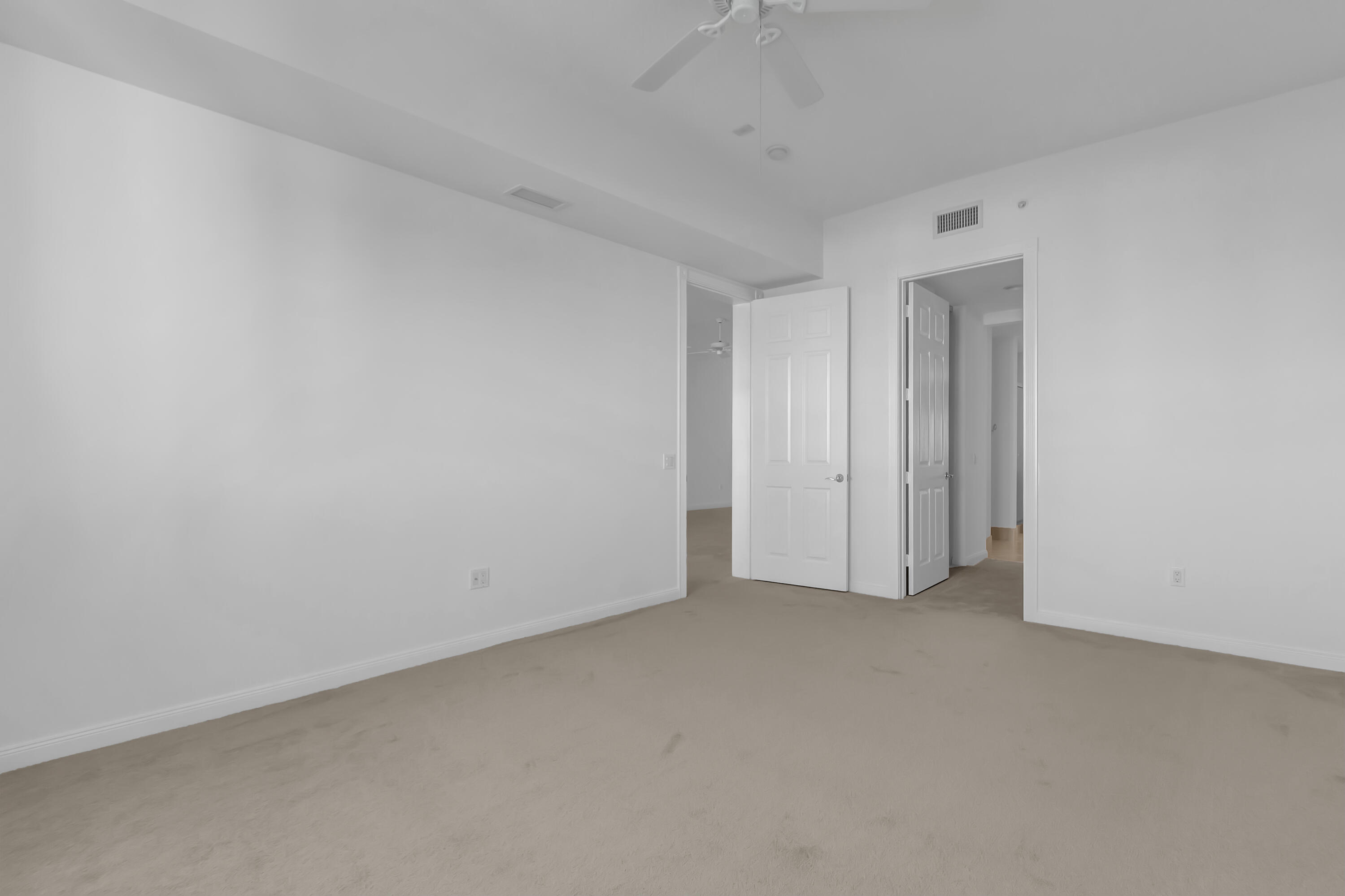 12 Harbour Isles Dr Ph1