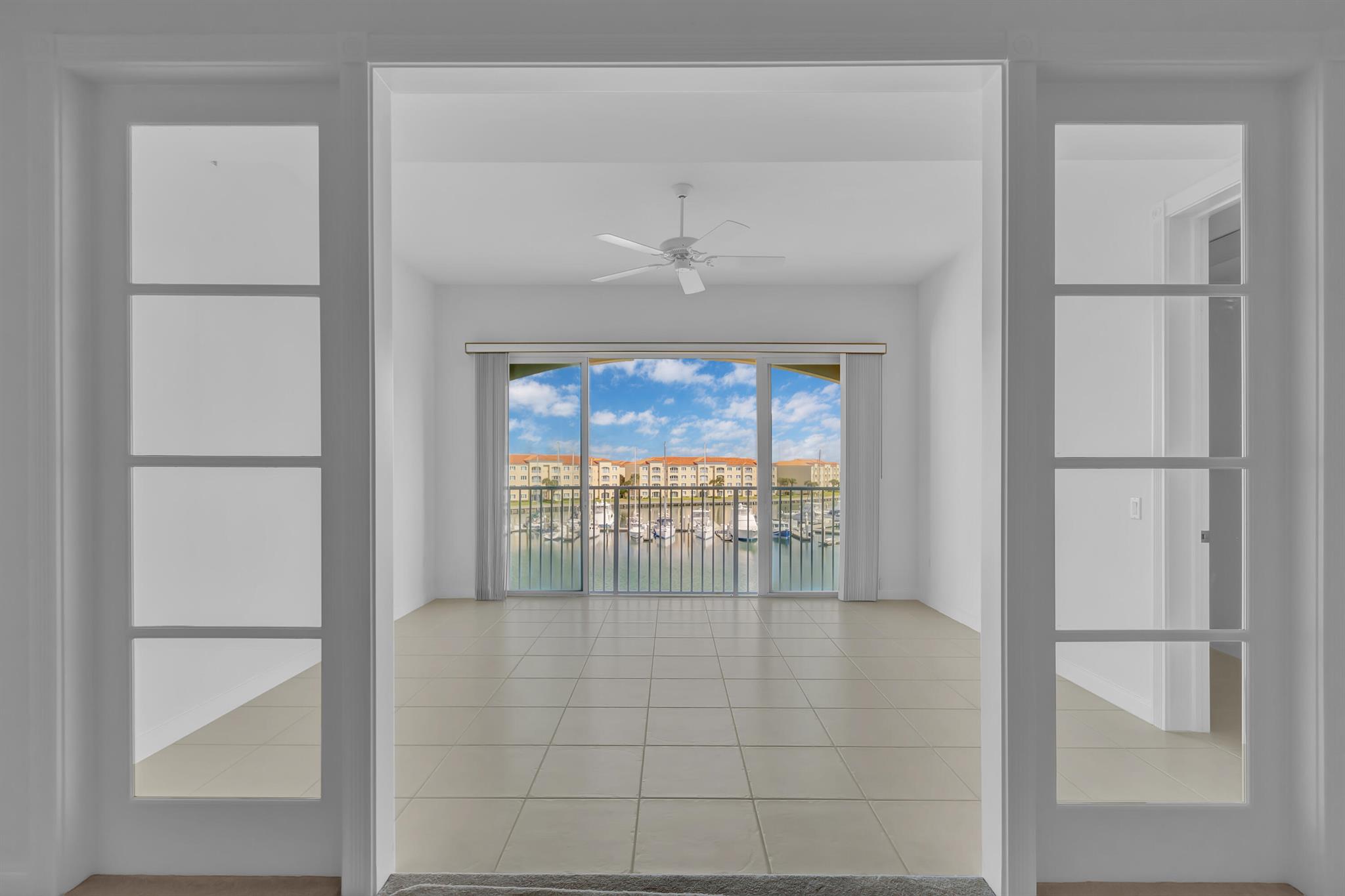 12 Harbour Isles Dr Ph1