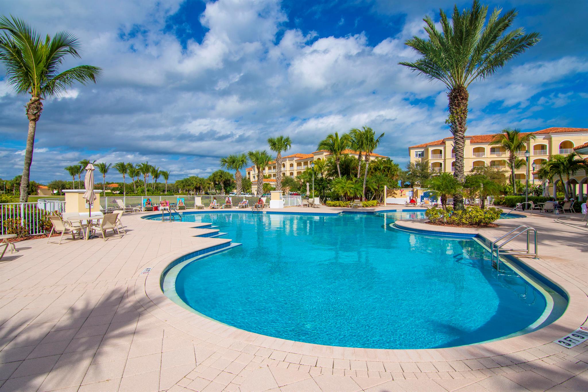 12 Harbour Isles Dr Ph1