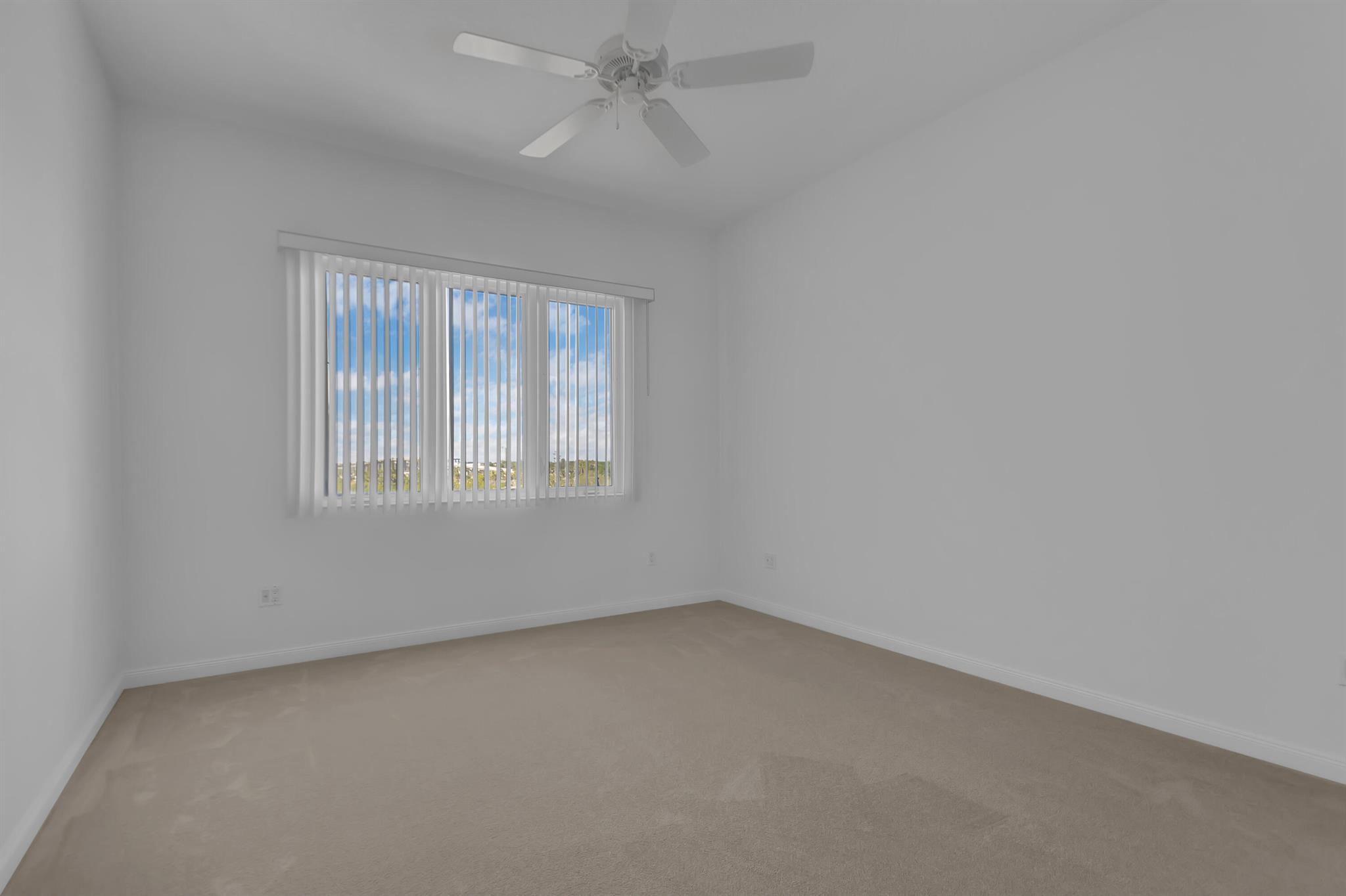 12 Harbour Isles Dr Ph1