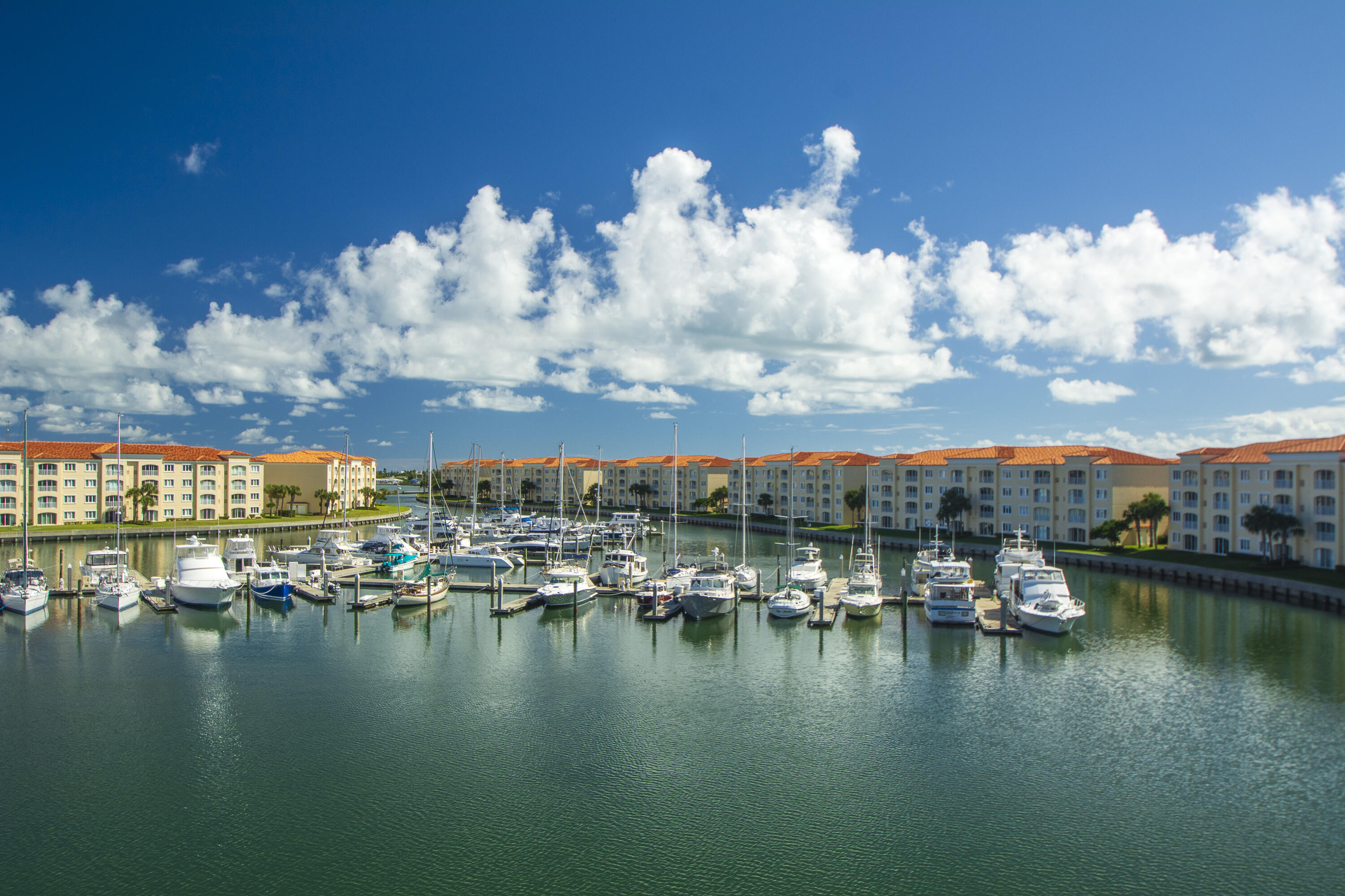 12 Harbour Isles Dr Ph1