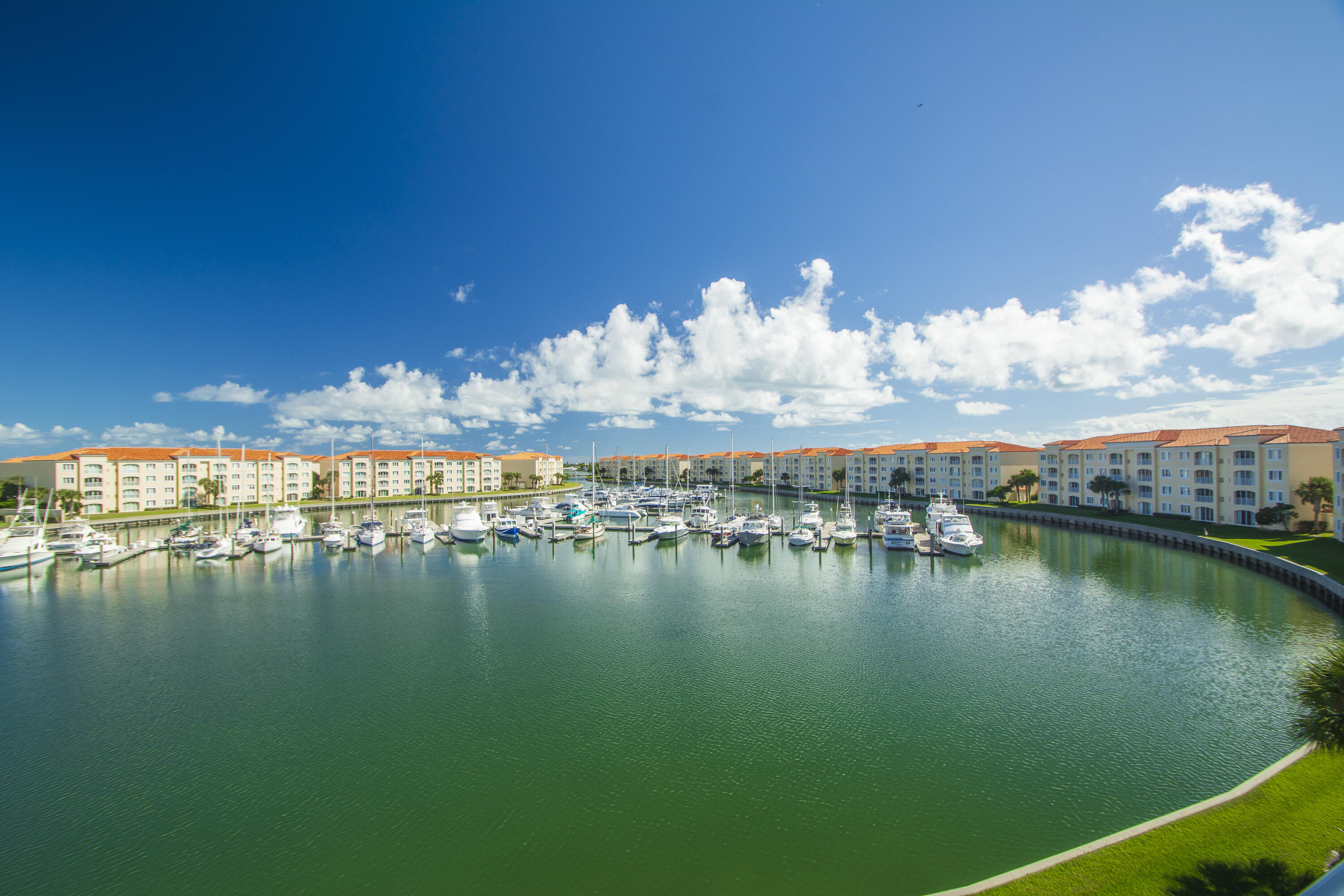 12 Harbour Isles Dr Ph1