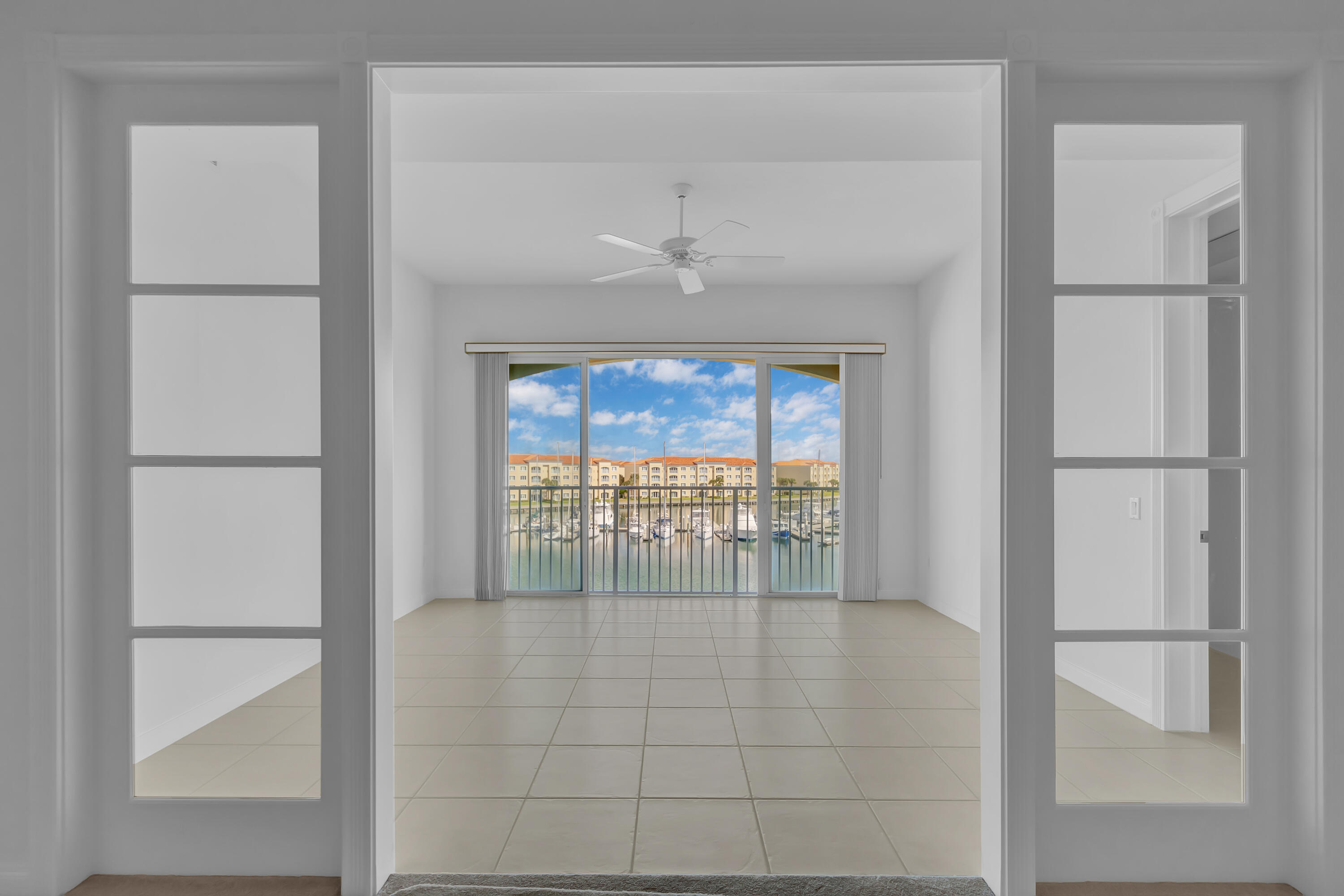 12 Harbour Isles Dr Ph1