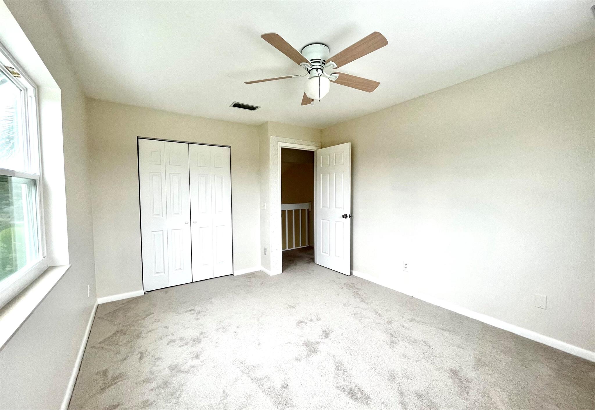 1441 W 56th Sq Square W