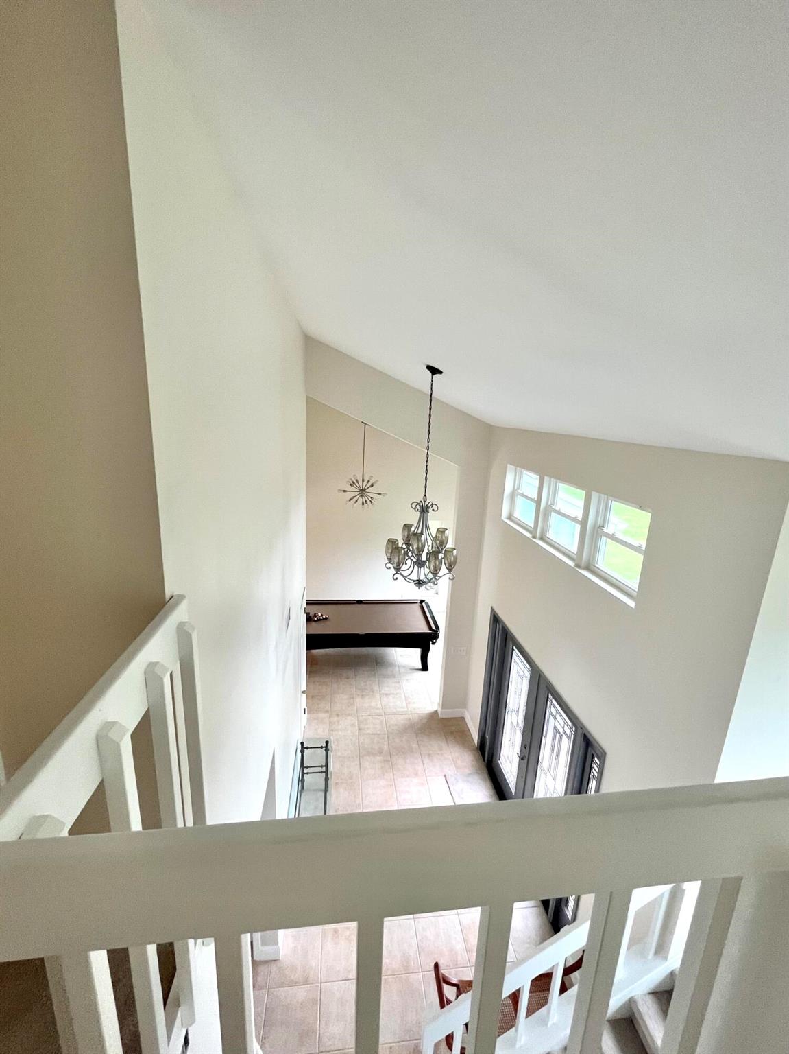 1441 W 56th Sq Square W