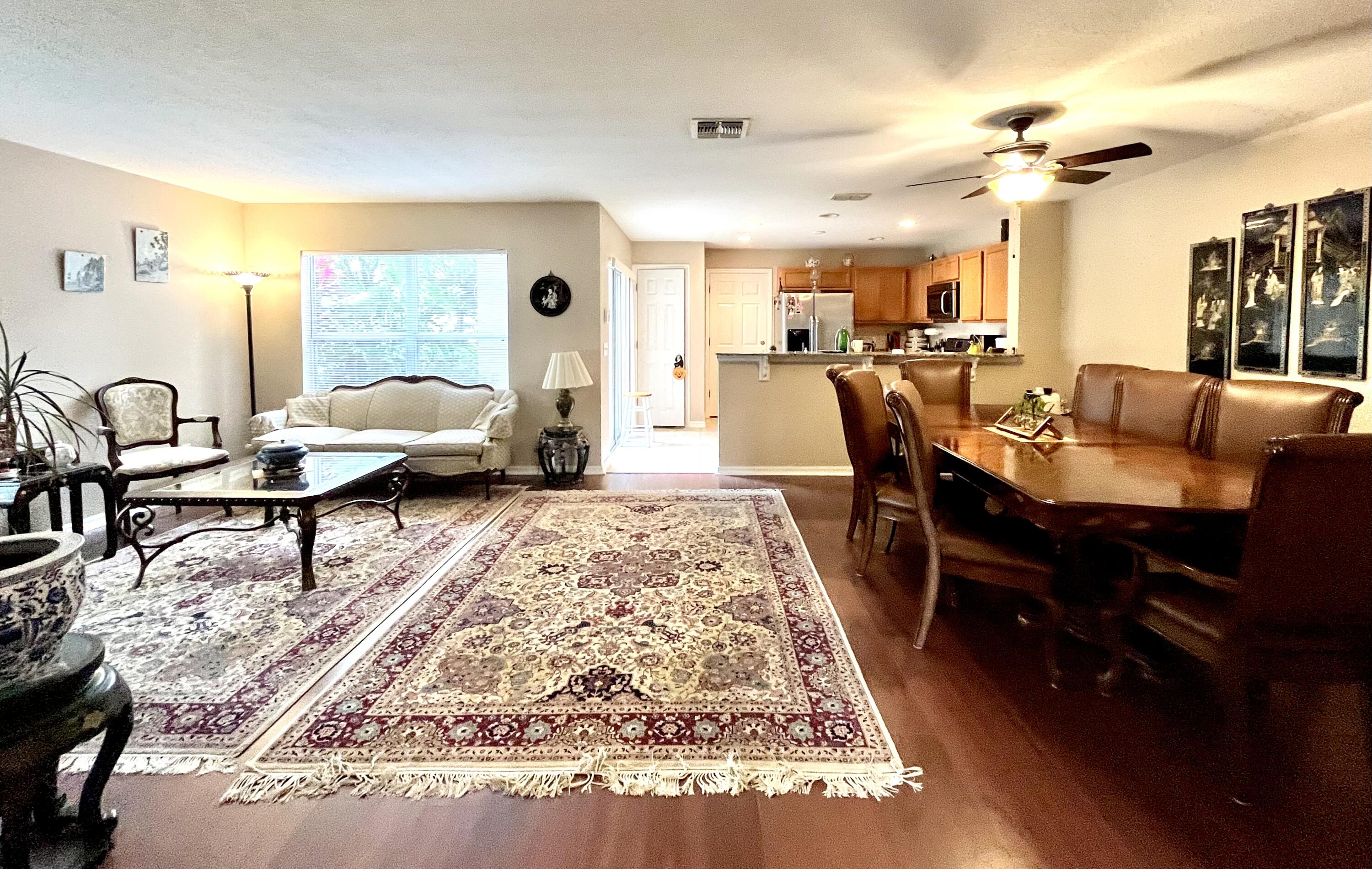 1612 W Pointe West Way W