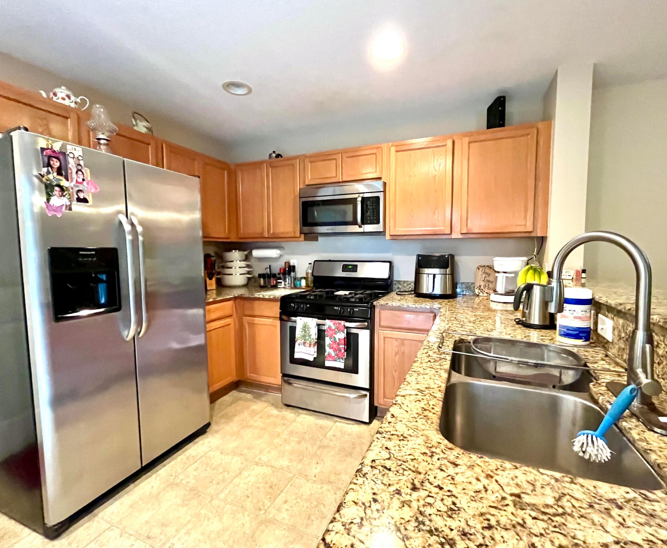 1612 W Pointe West Way W