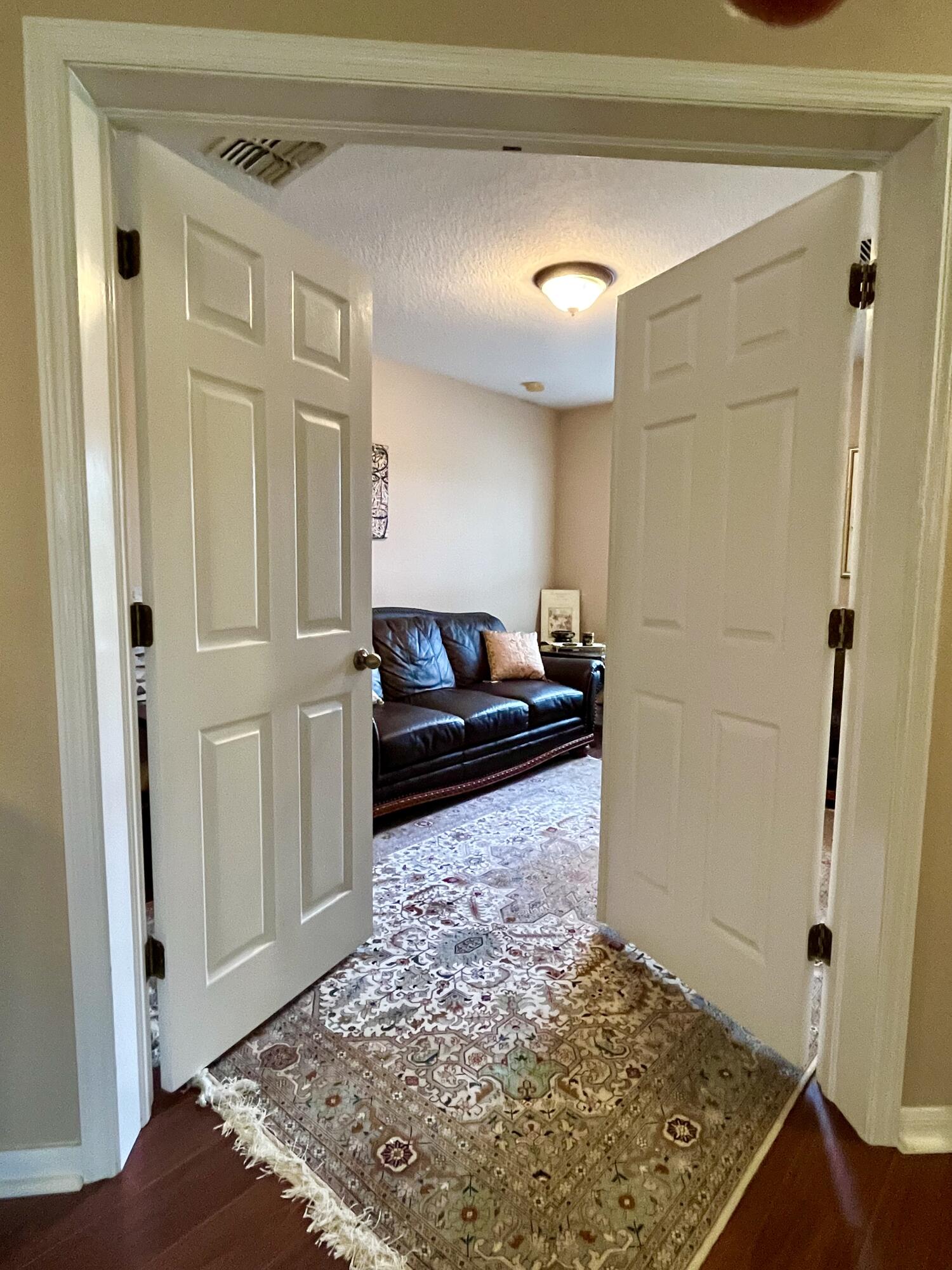 1612 W Pointe West Way W