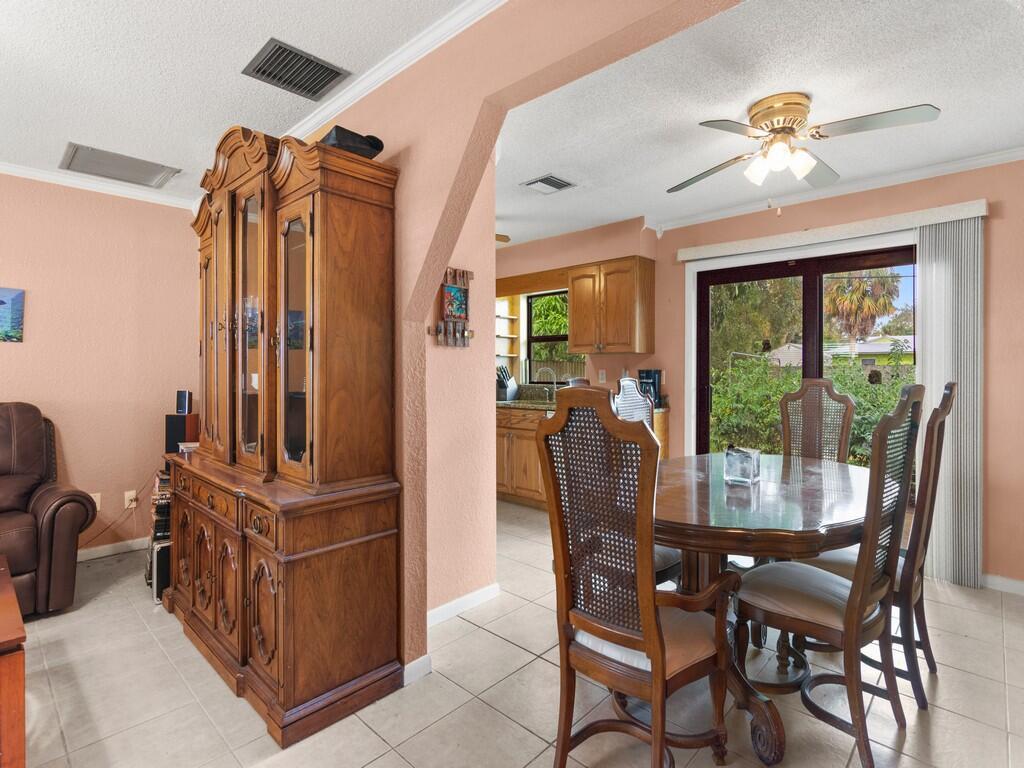 7506 Donlon Road