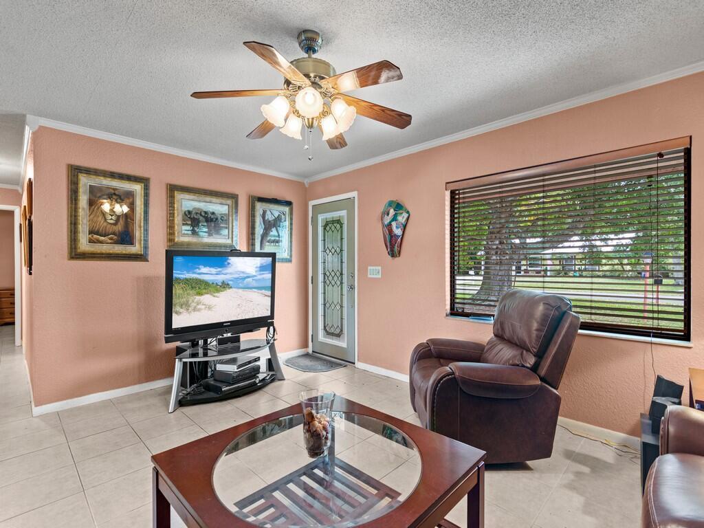7506 Donlon Road