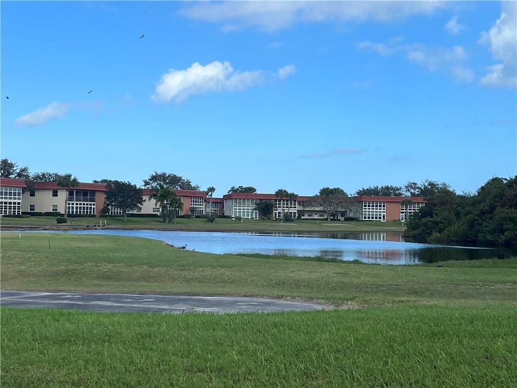 58 Woodland Drive 206