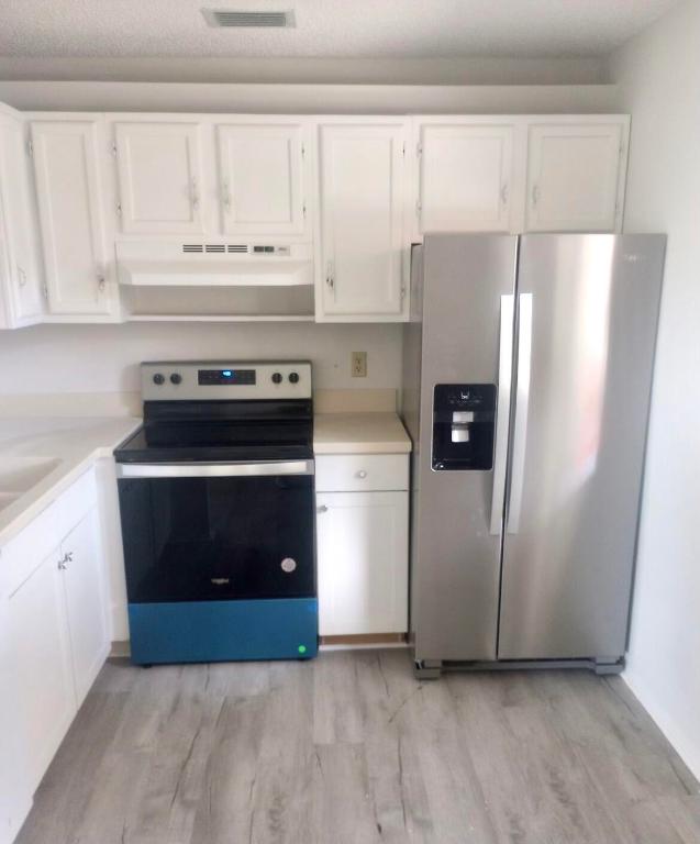 58 Woodland Drive 206