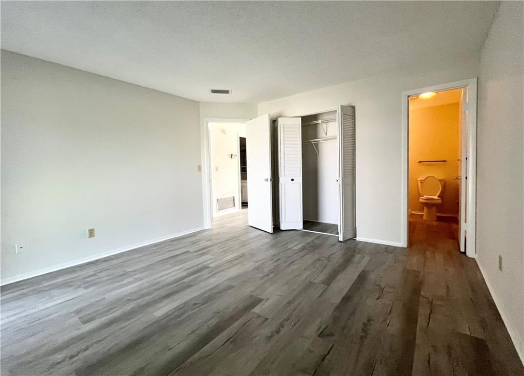 58 Woodland Drive 206