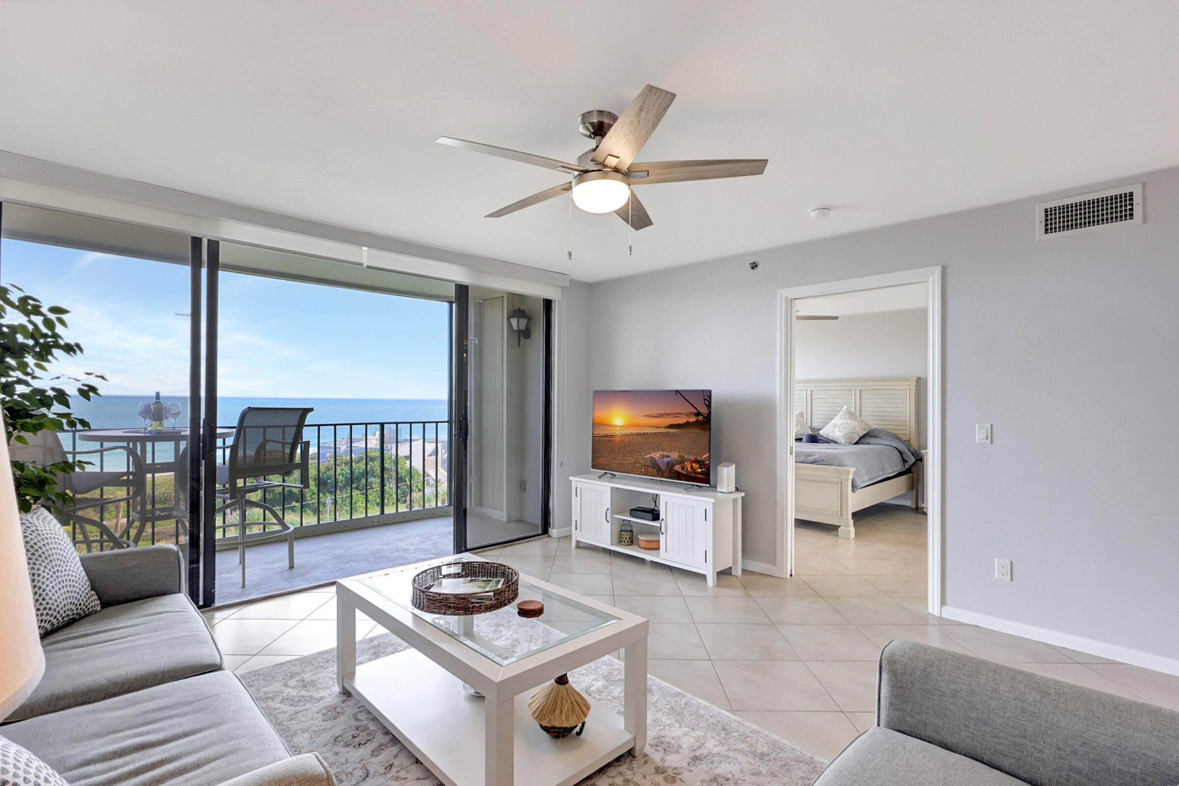 5055 North Highway A1a 705