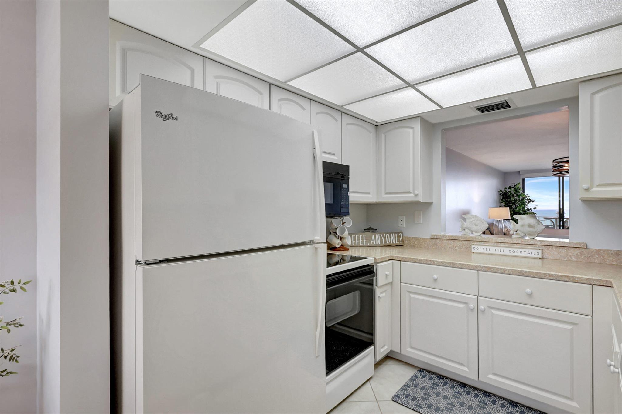 5055 North Highway A1a 705