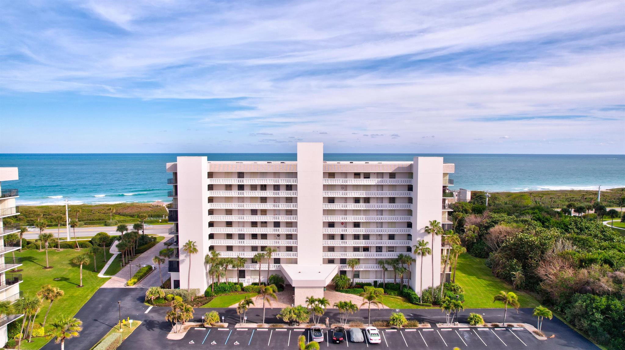 5055 North Highway A1a 705