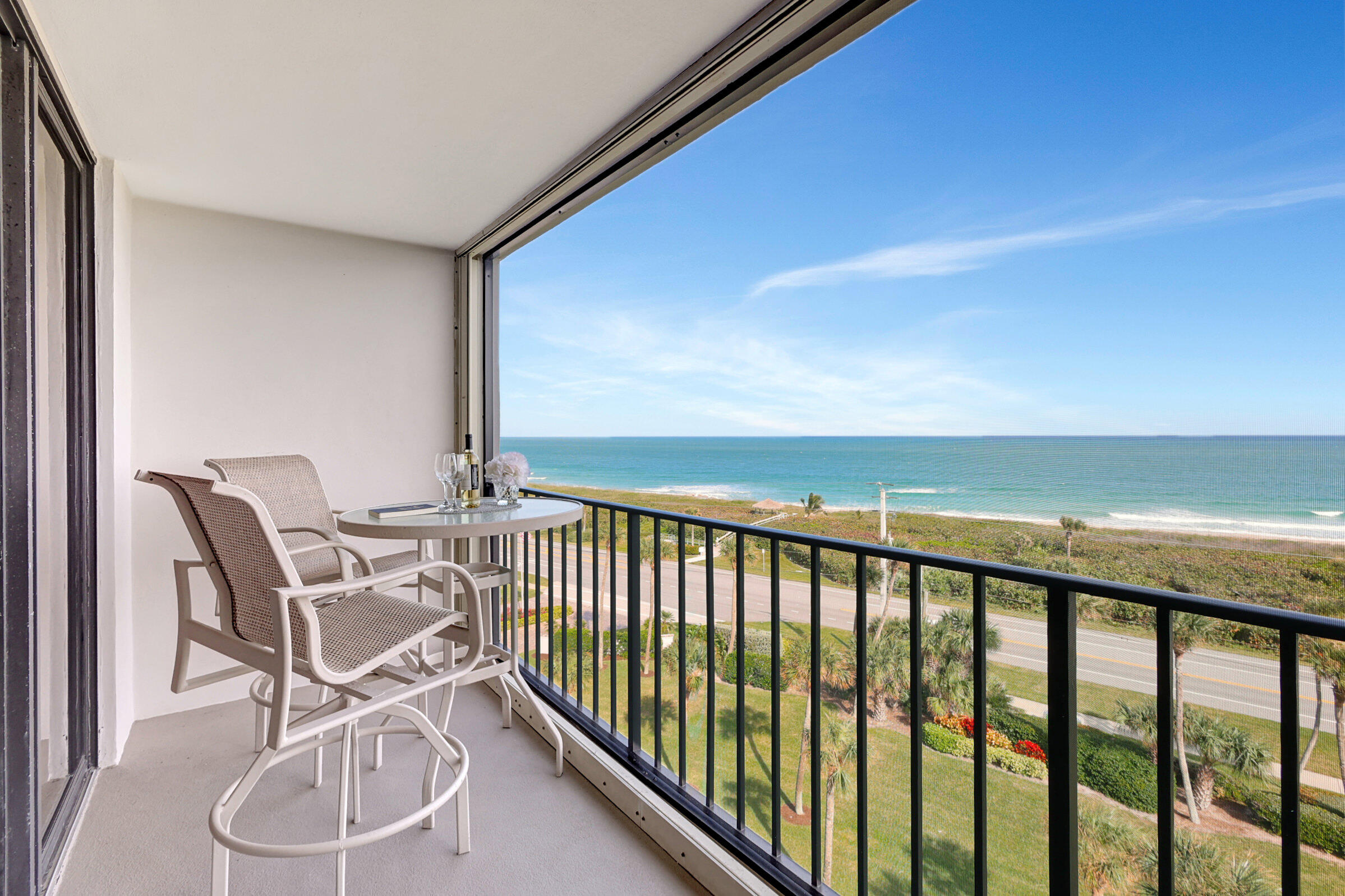 5055 North Highway A1a 705