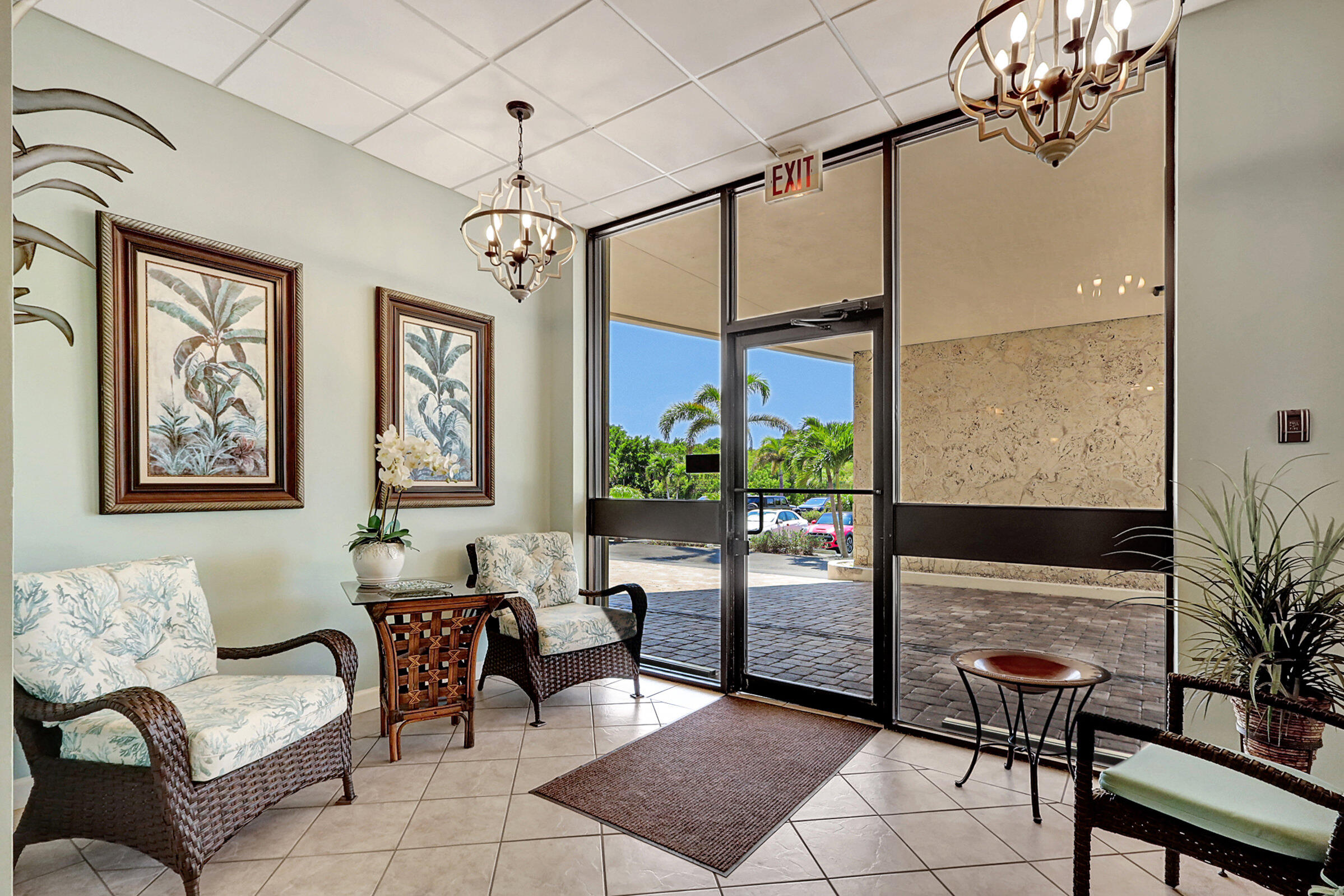 5055 North Highway A1a 705