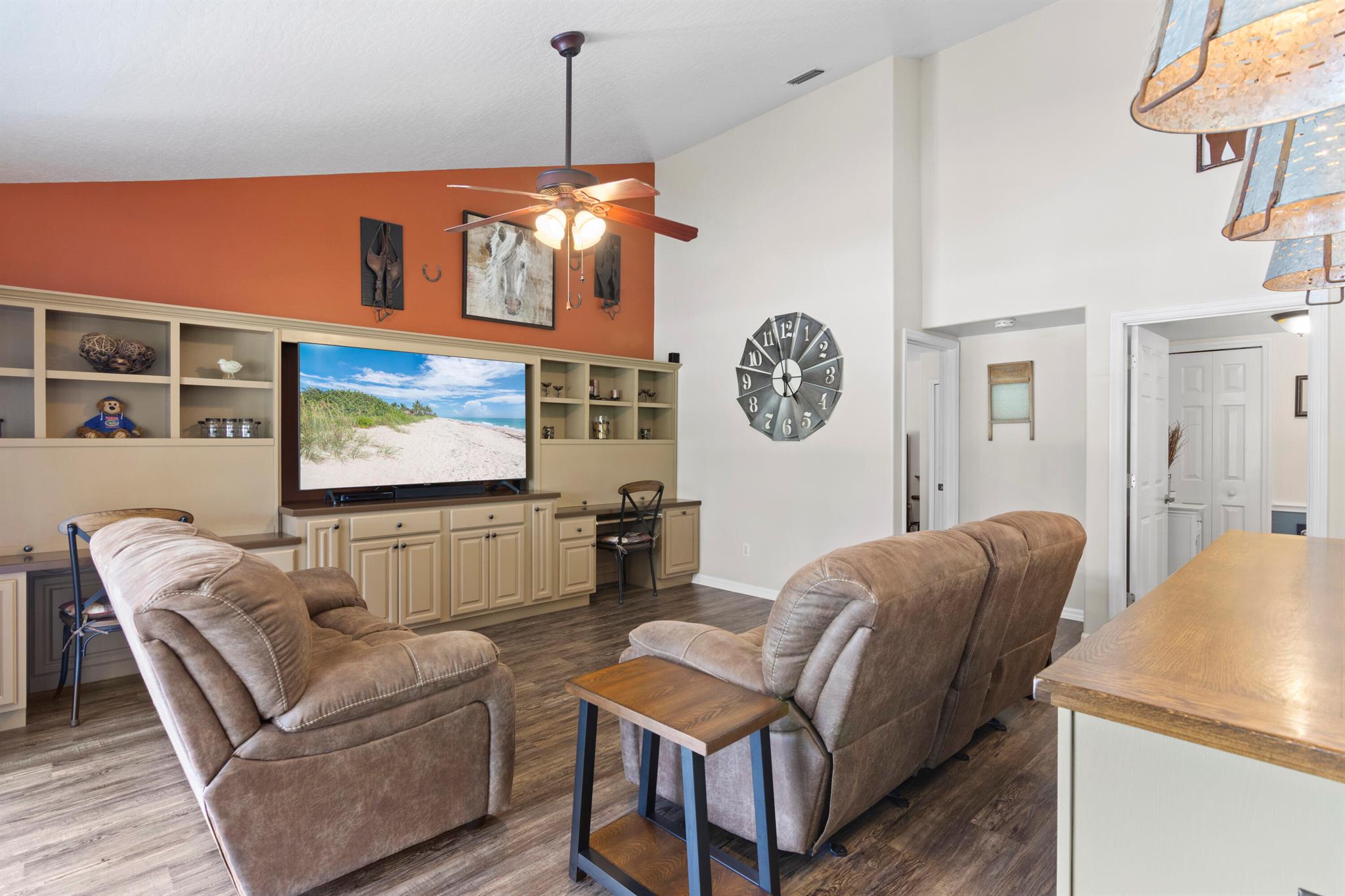 505 Wright Circle