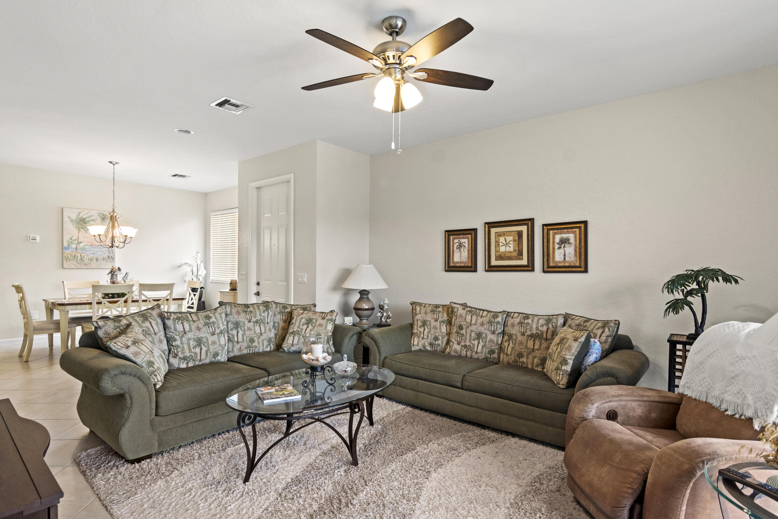 2542 Stockbridge Square SW