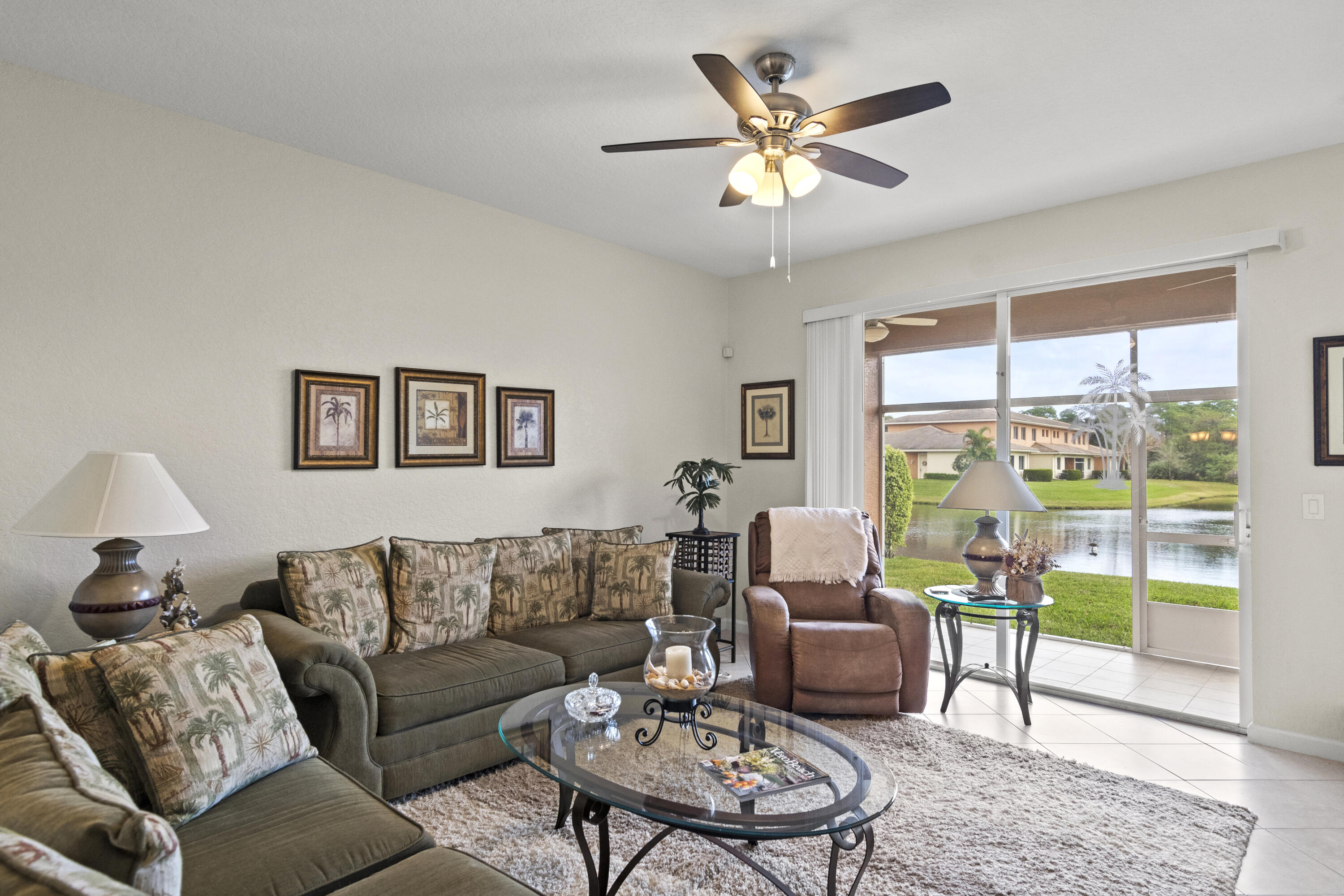 2542 Stockbridge Square SW