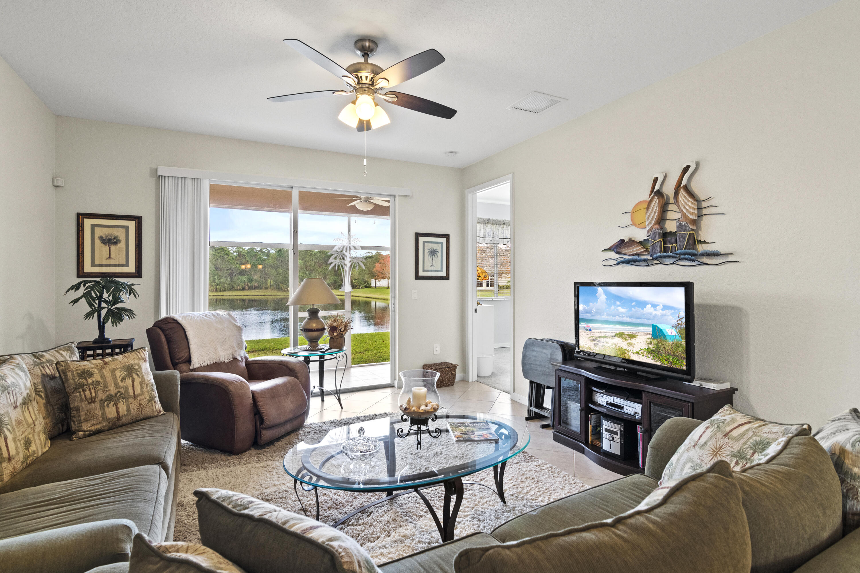 2542 Stockbridge Square SW