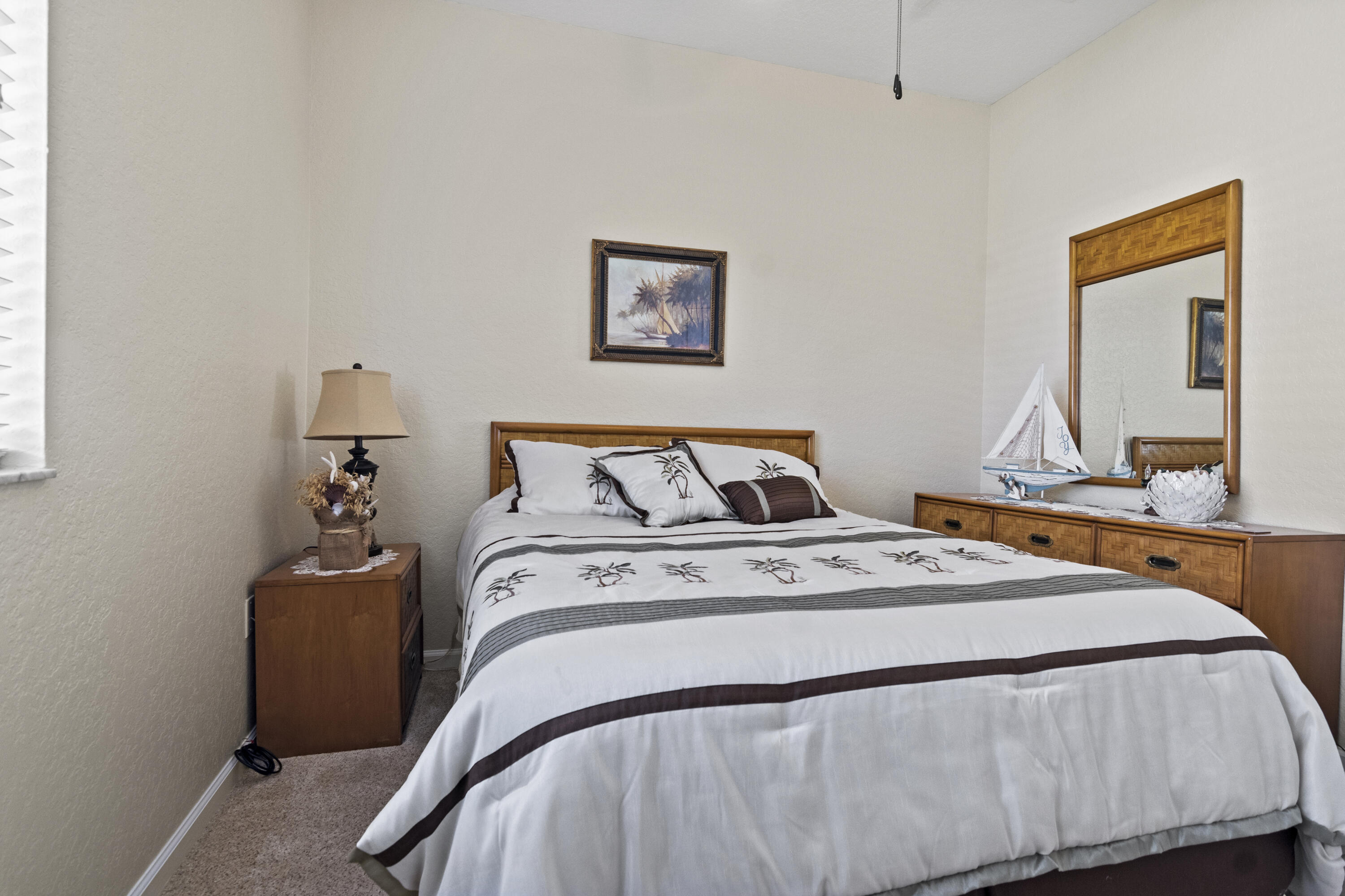 2542 Stockbridge Square SW