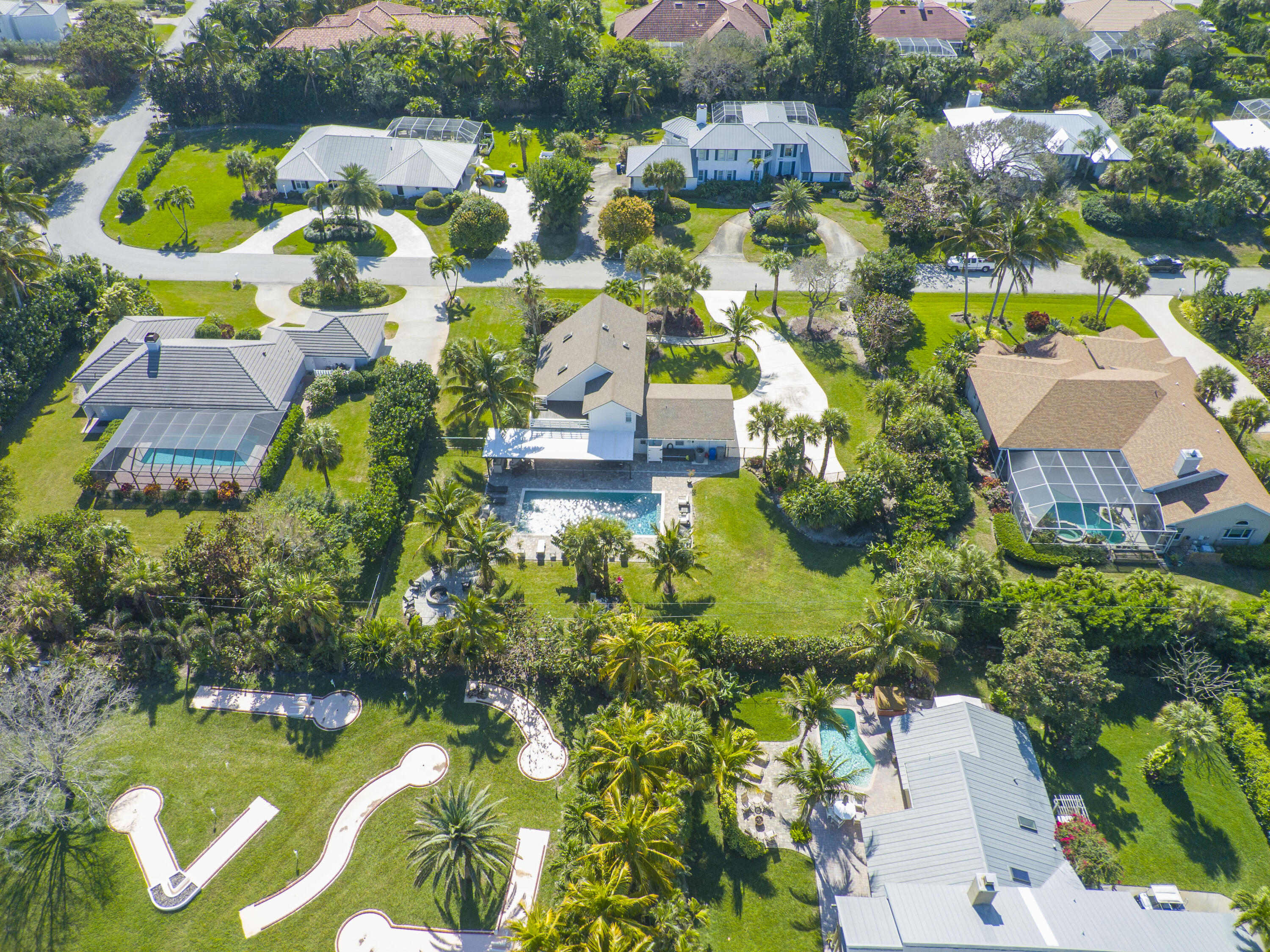 2180 Captains Walk