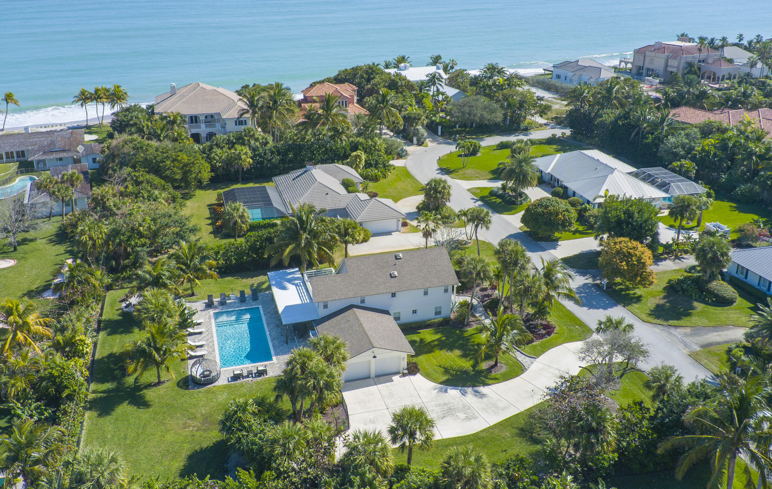 2180 Captains Walk