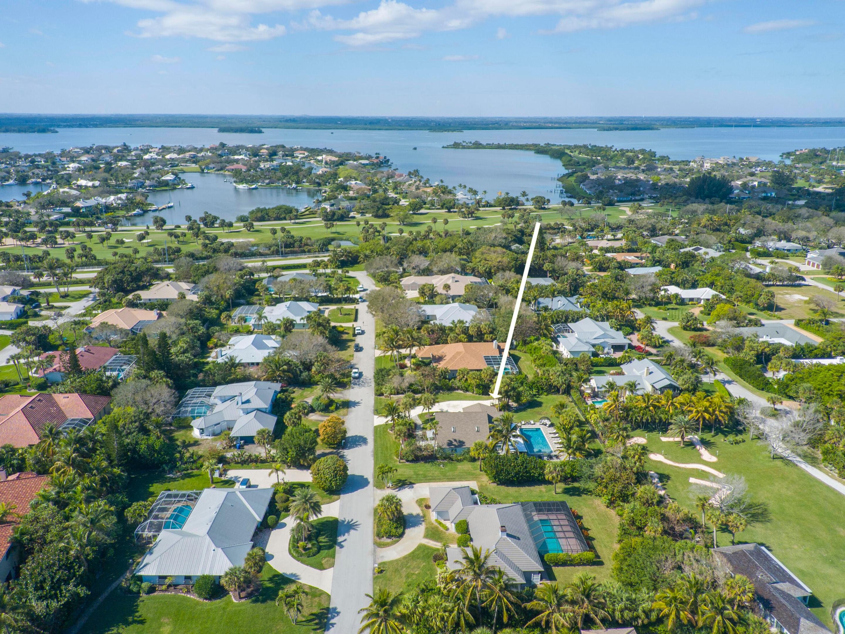2180 Captains Walk