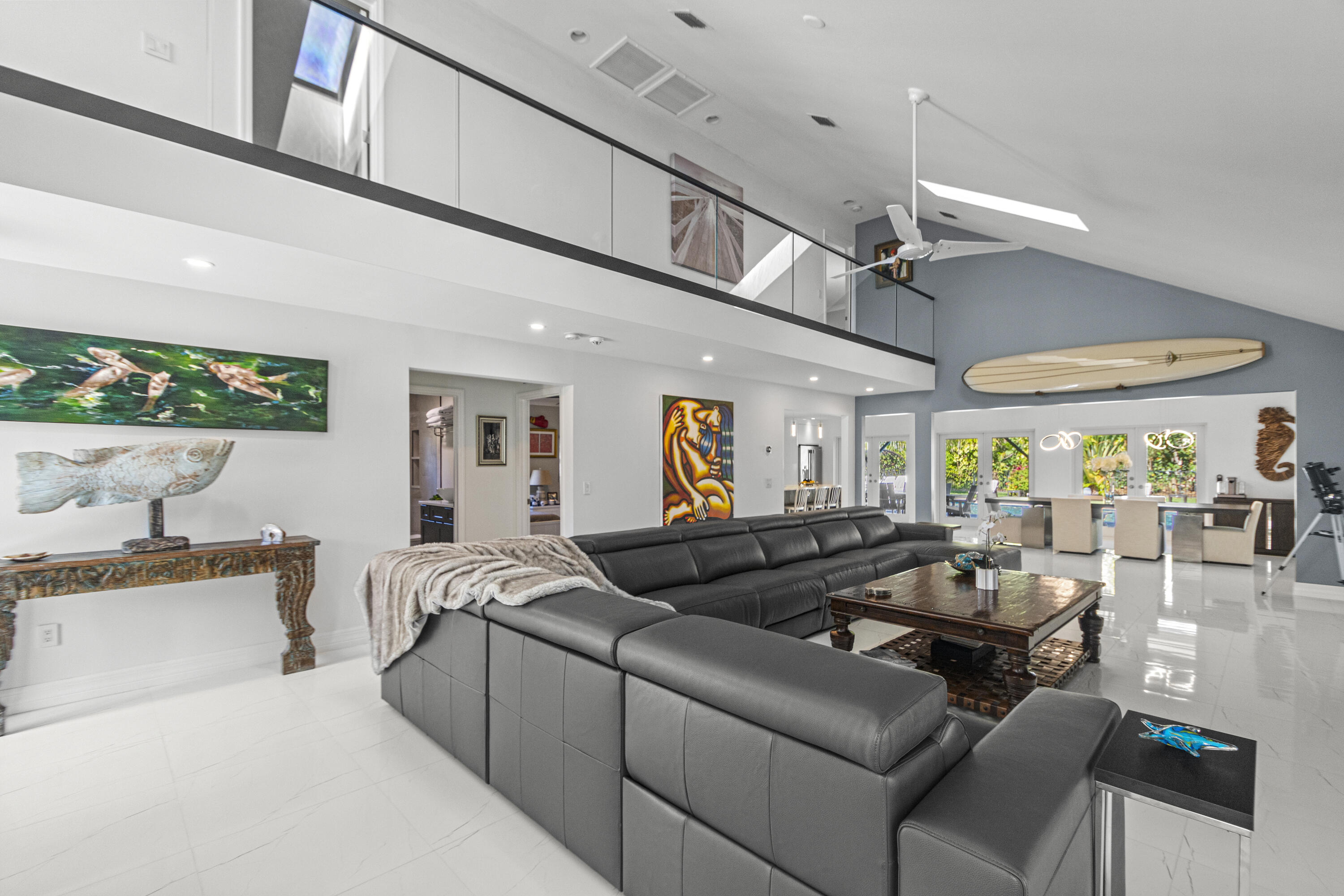 2180 Captains Walk