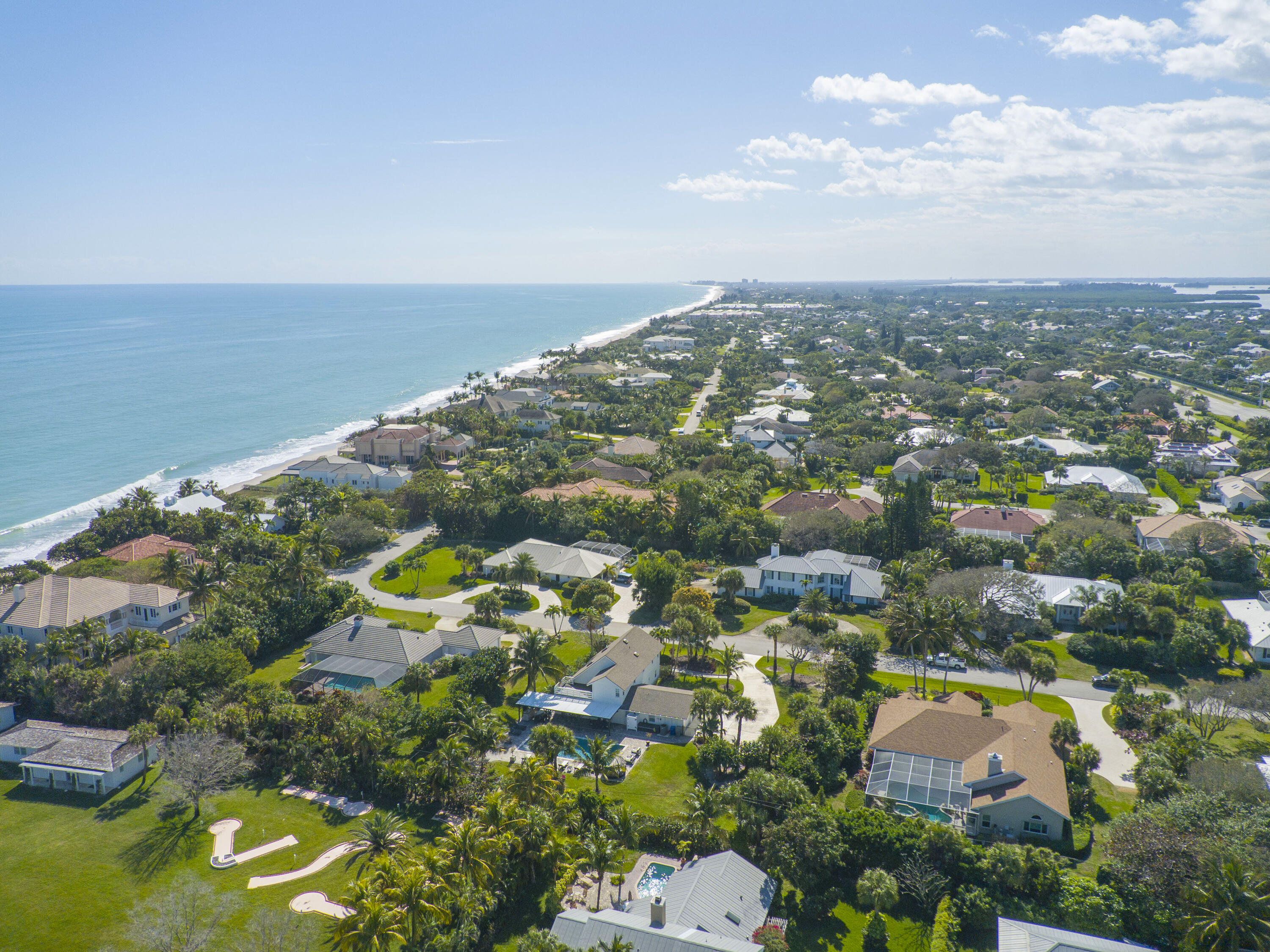 2180 Captains Walk