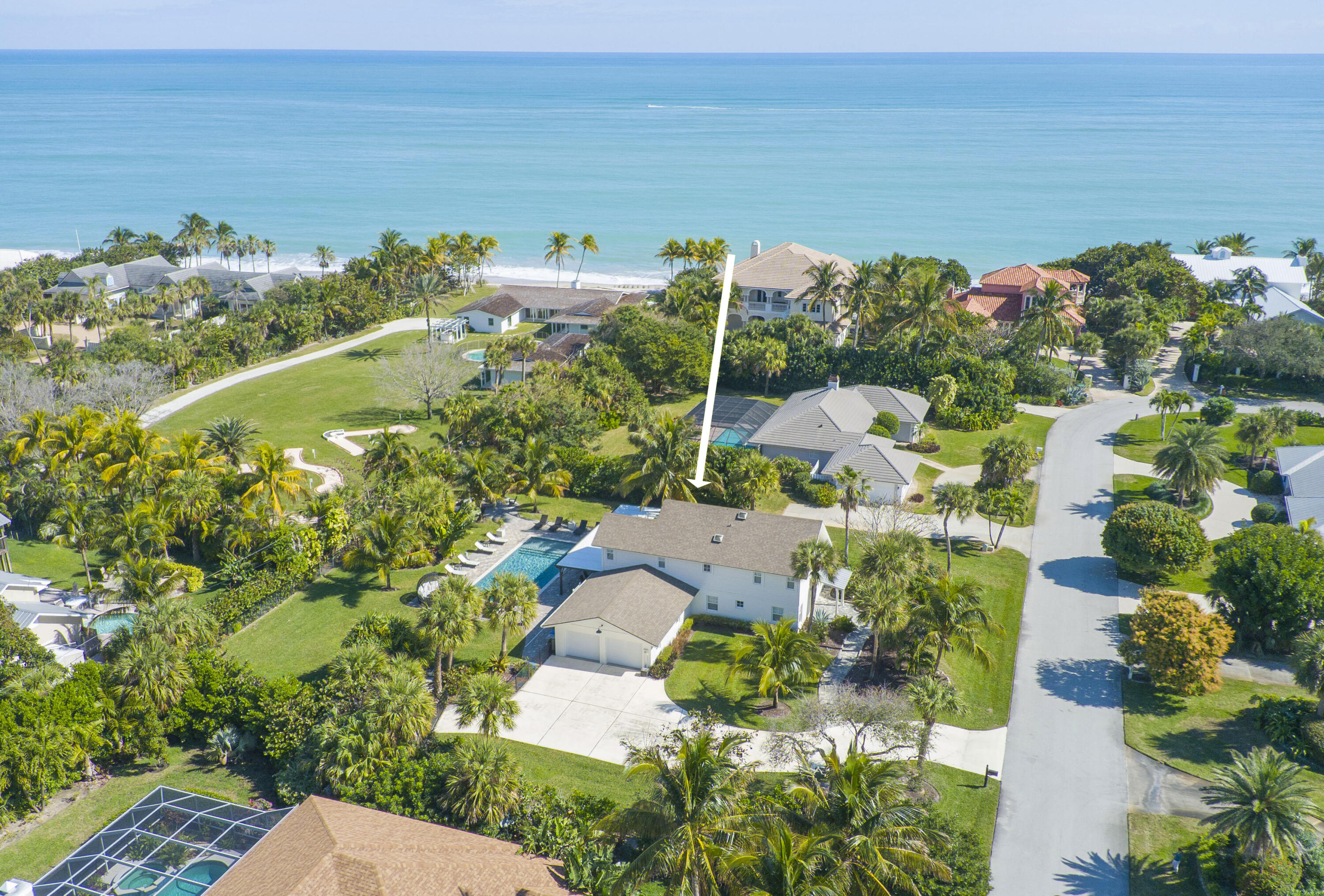 2180 Captains Walk