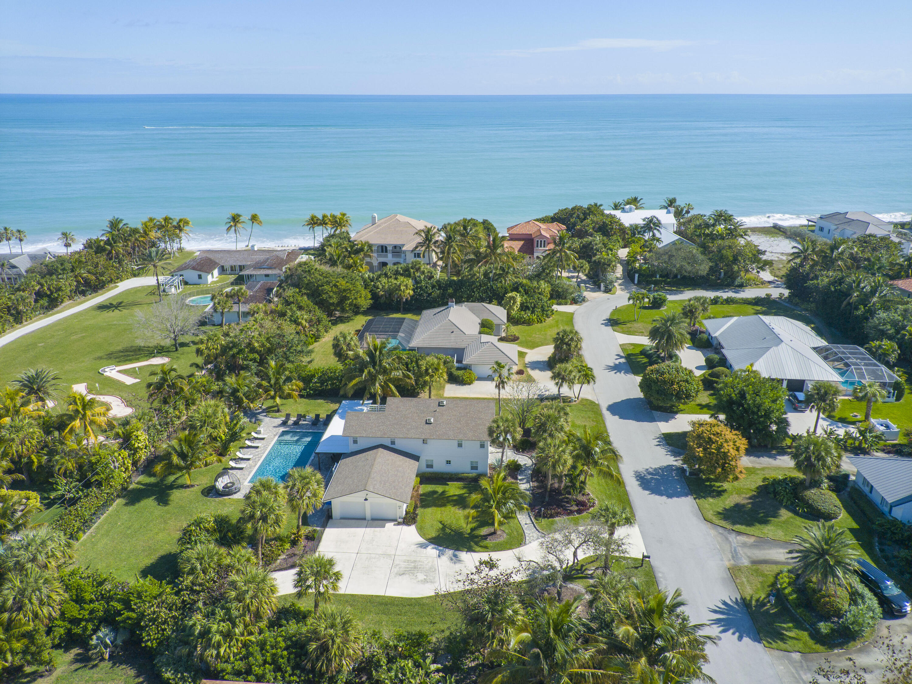 2180 Captains Walk